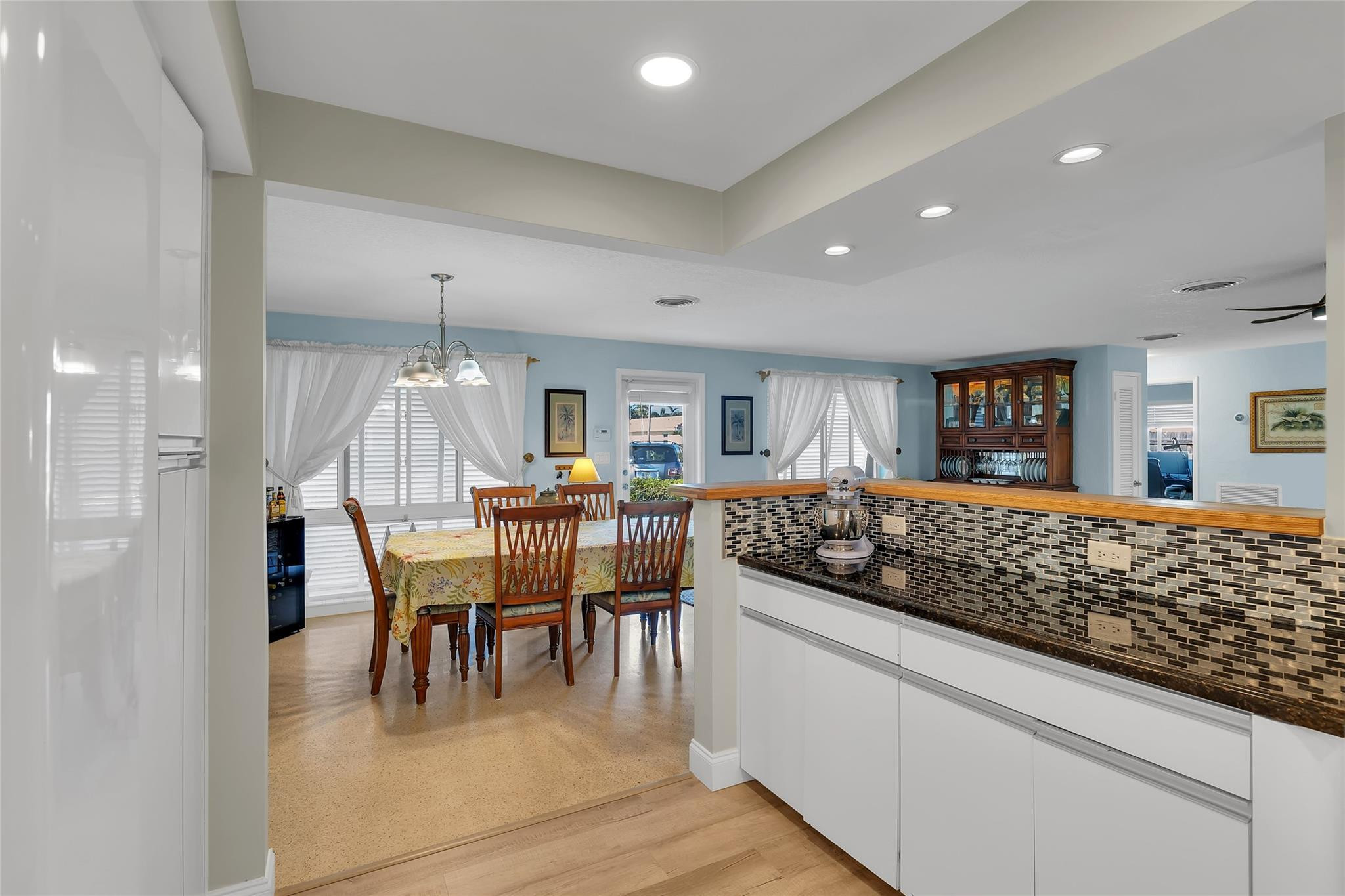 3404 Barton Road Property Photo 12