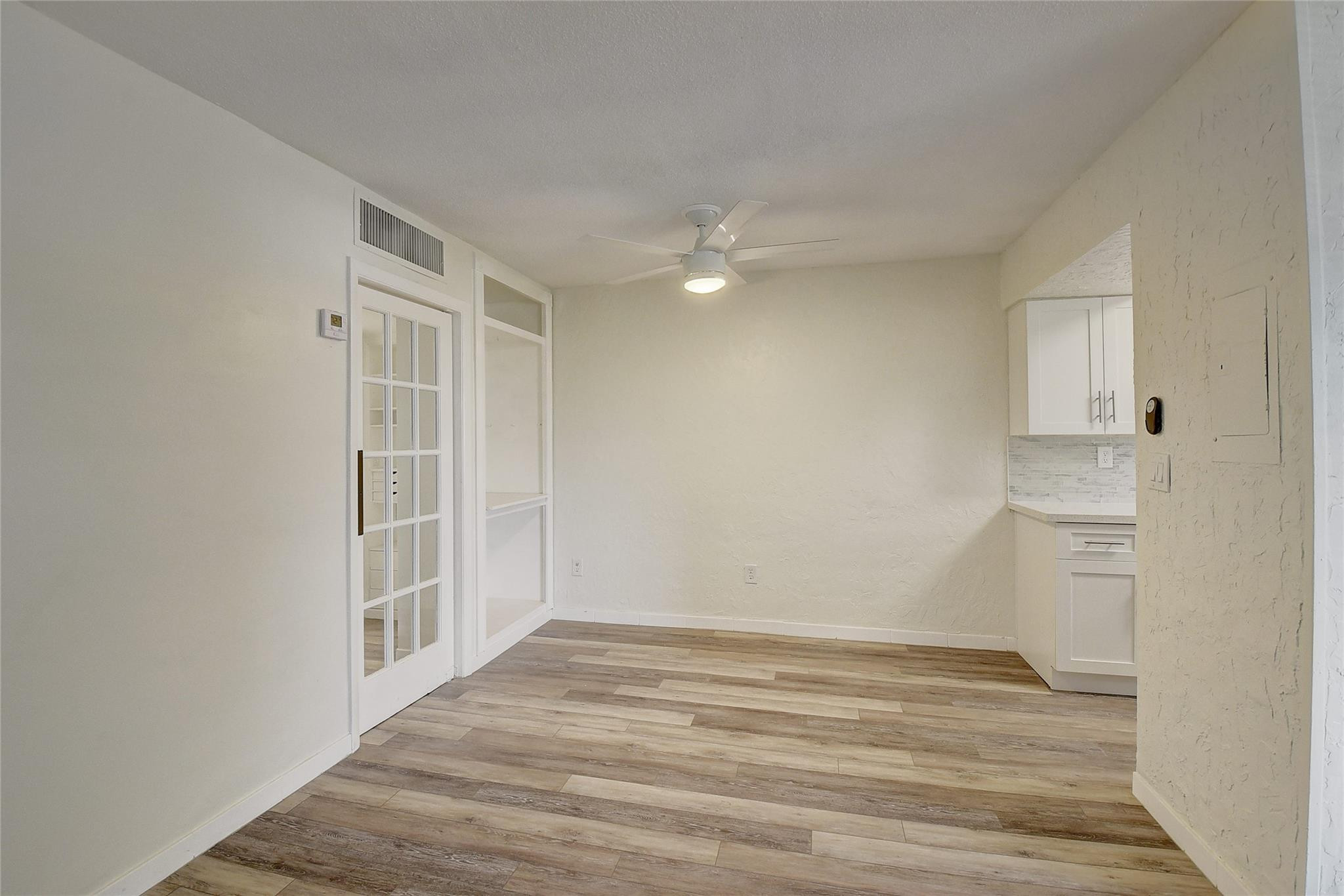 30 Se 13th Street B2 Property Photo 8
