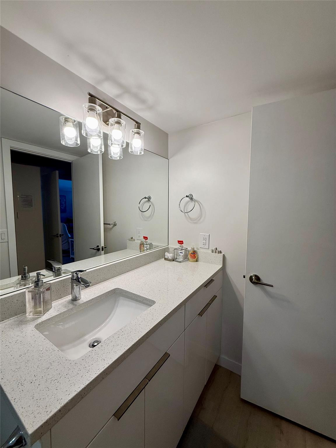101 Briny Avenue 1803 Property Photo 16