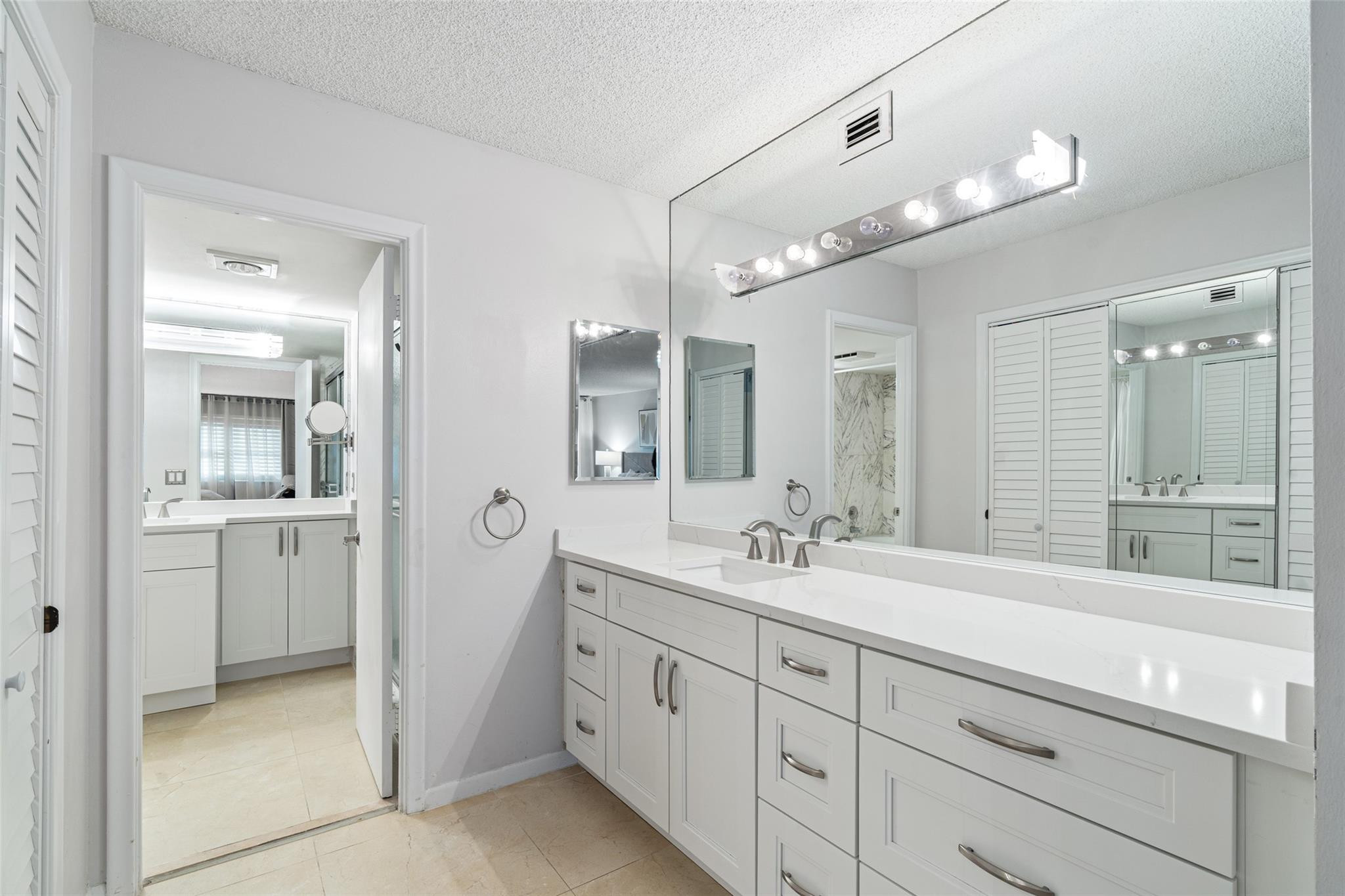 5100 N Ocean Boulevard 317 Property Photo 16