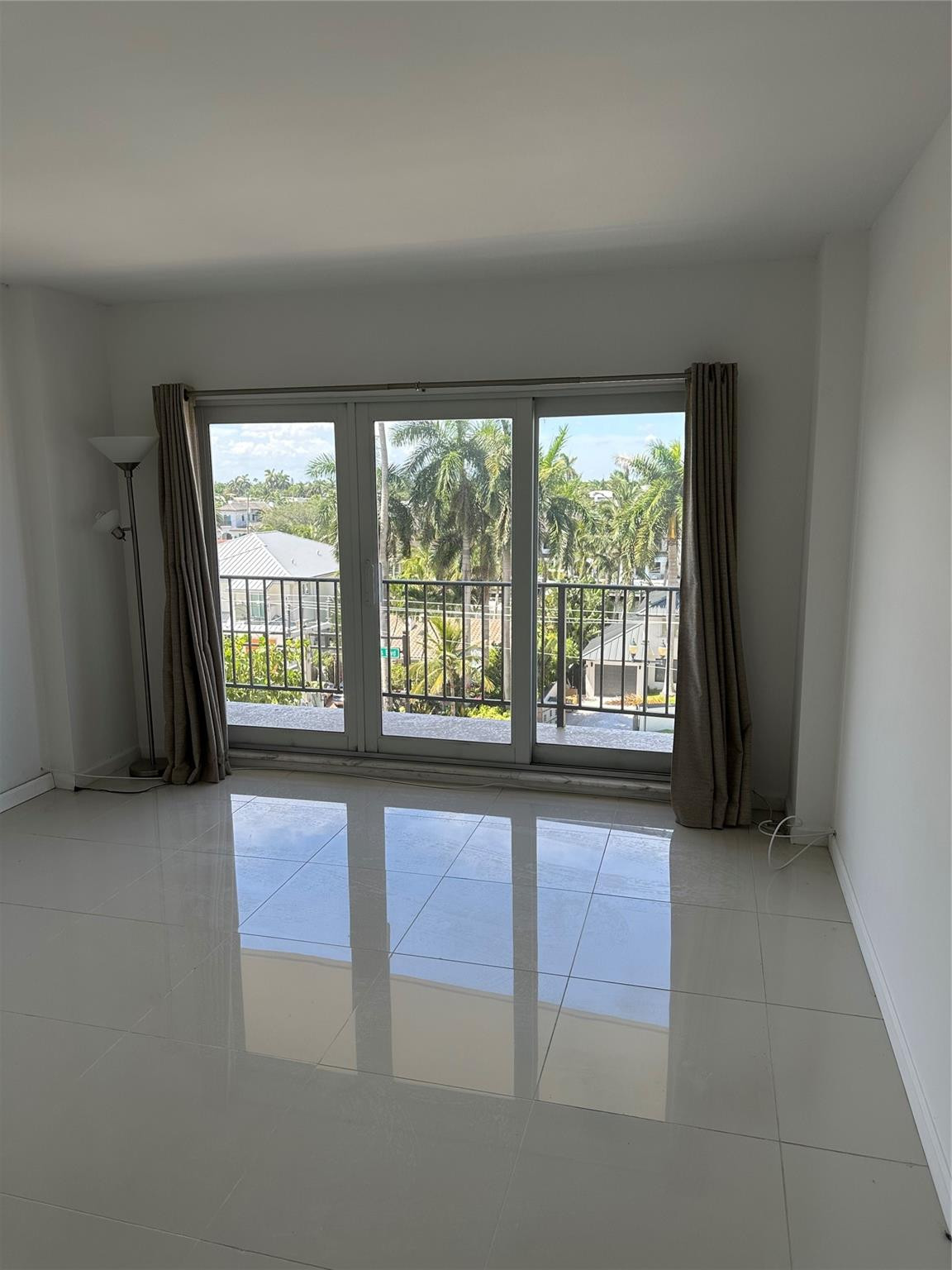 2500 E Las Olas Boulevard 508 Property Photo 8