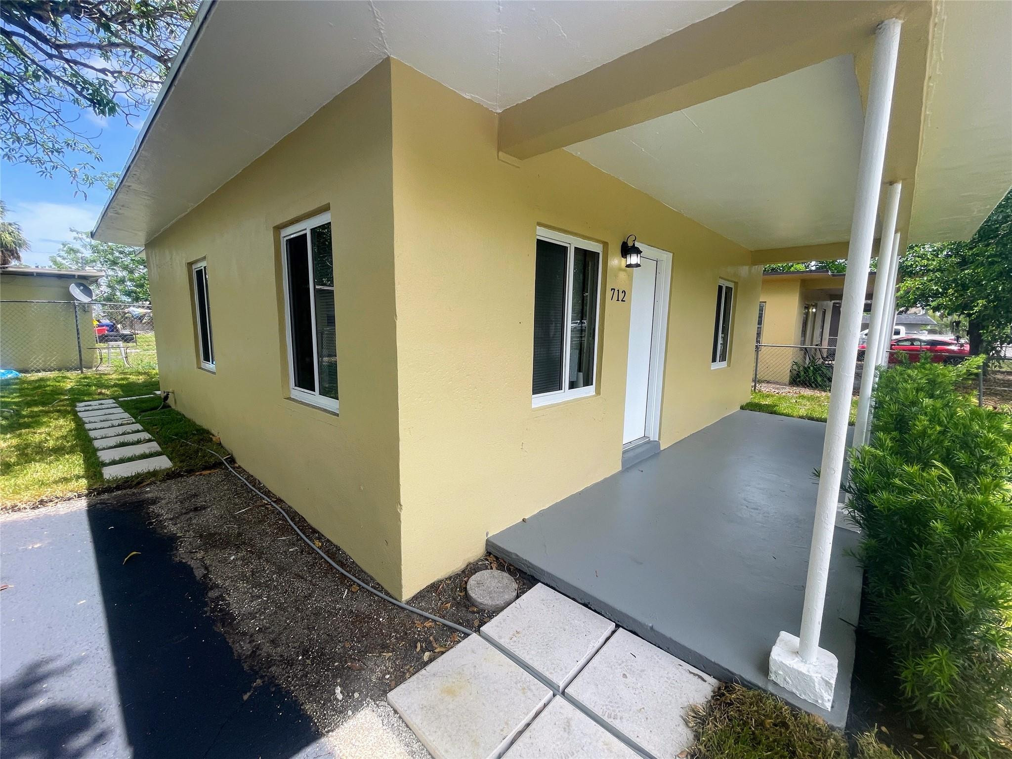 712 Nw 17th Avenue Property Photo 7