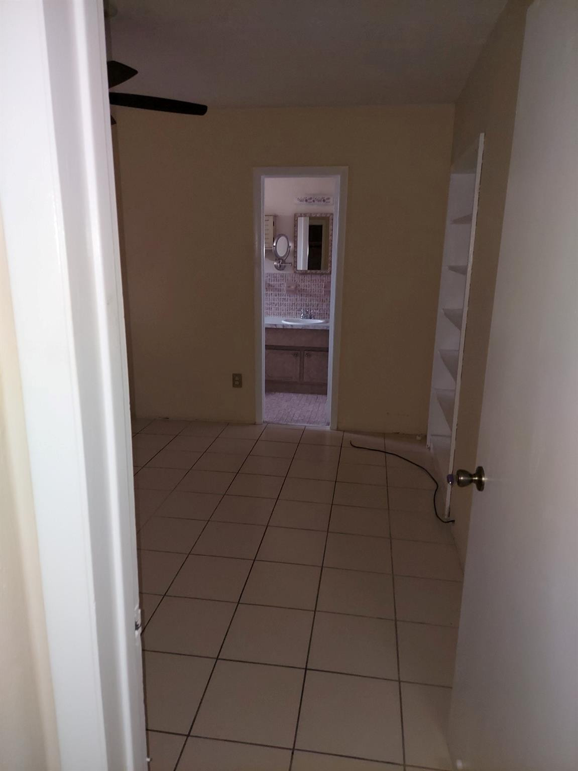1011 Nw 45th Court Property Photo 15
