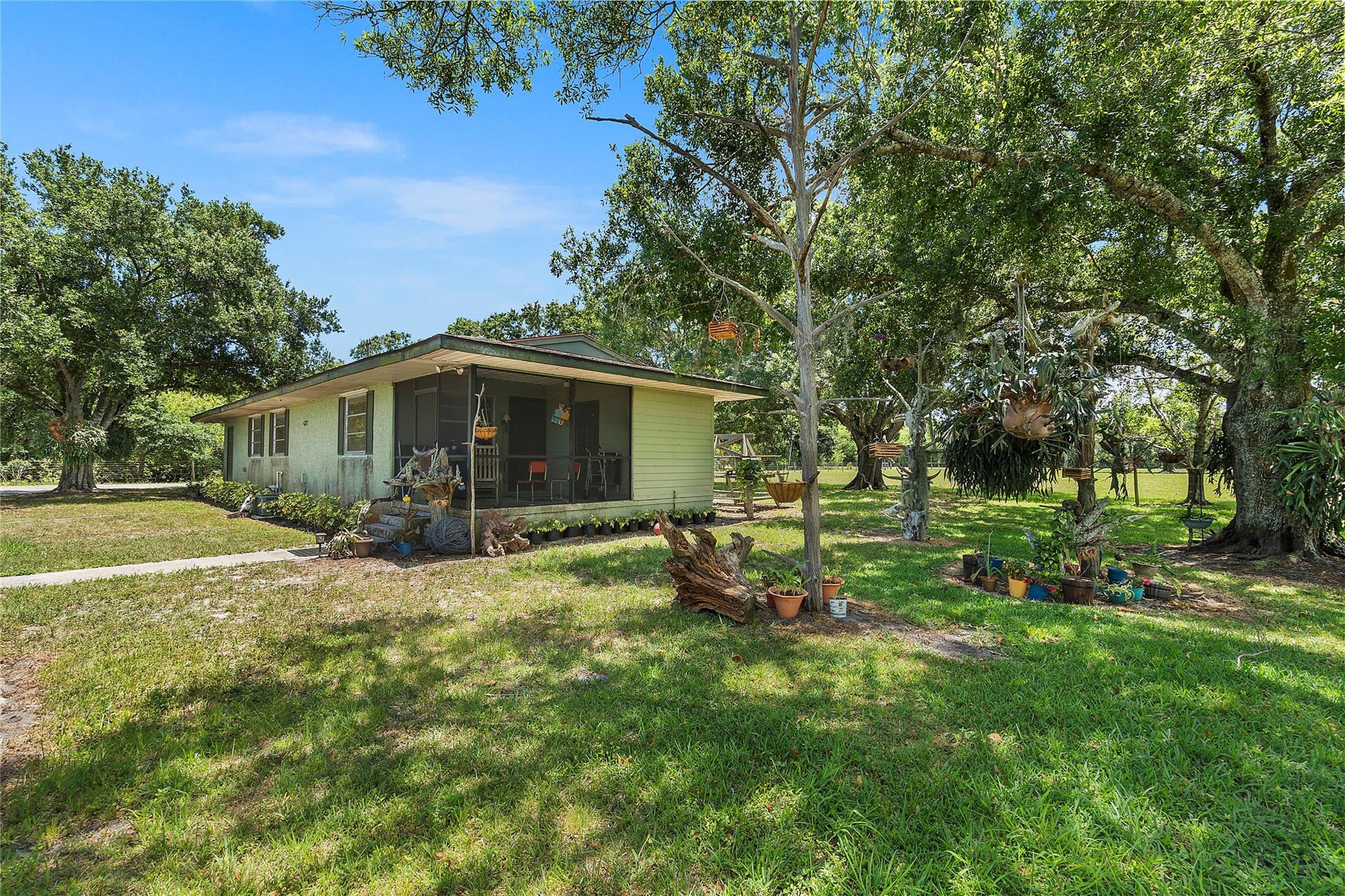 10100 W Midway Road Property Photo 5