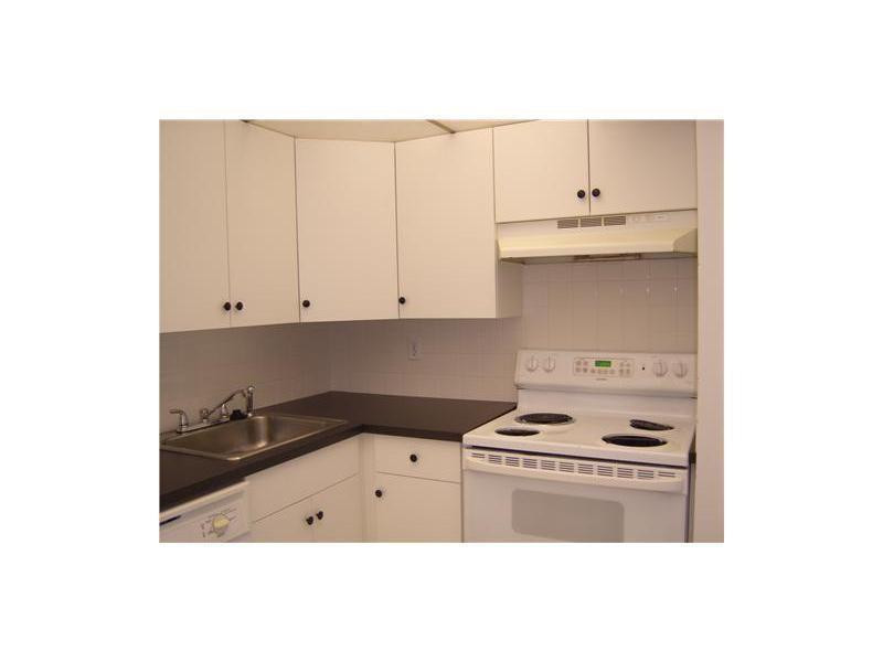 4158 Inverrary Drive 404 Property Photo 2