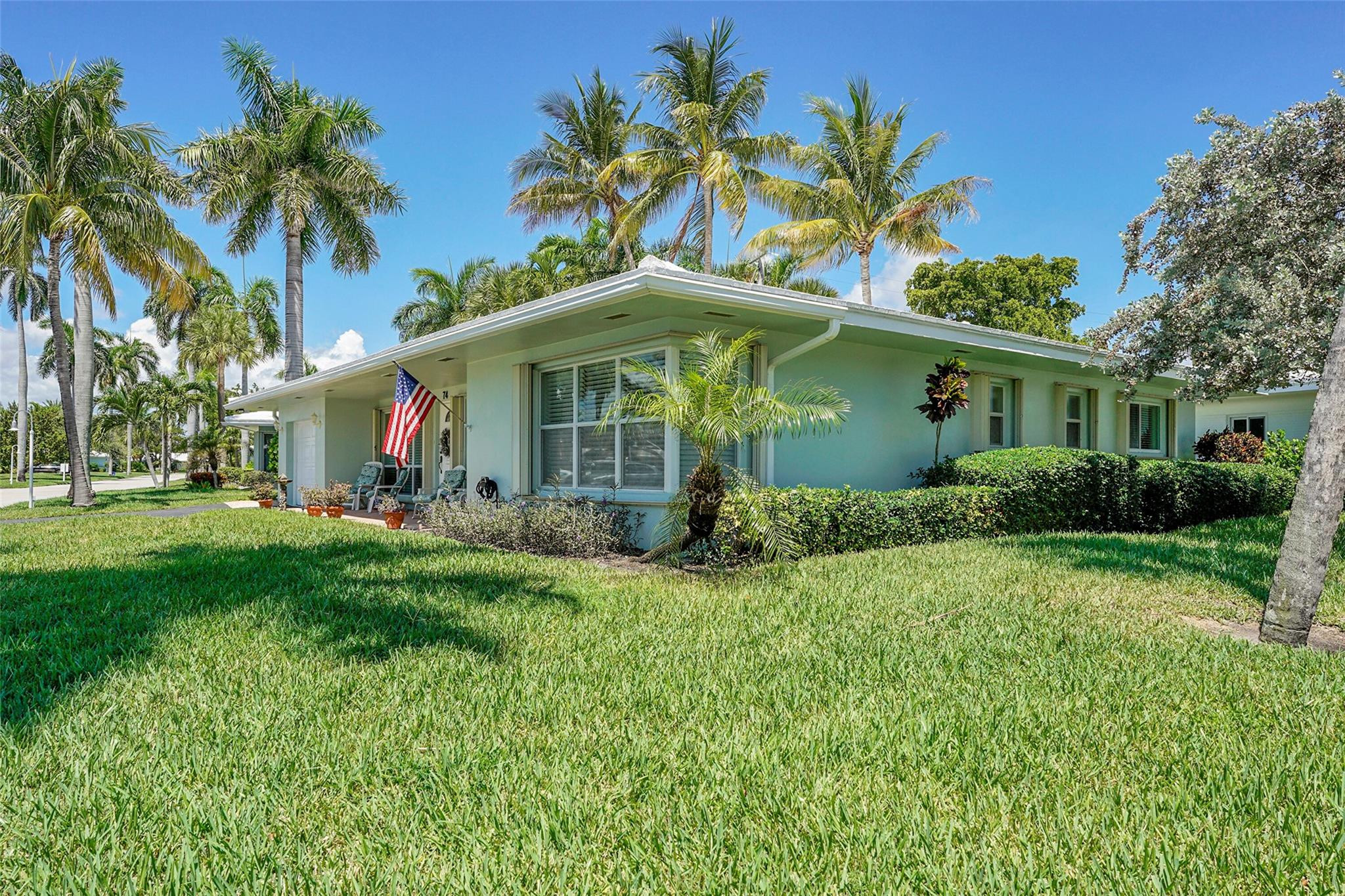 1431 S Ocean Boulevard 74 Property Photo 8