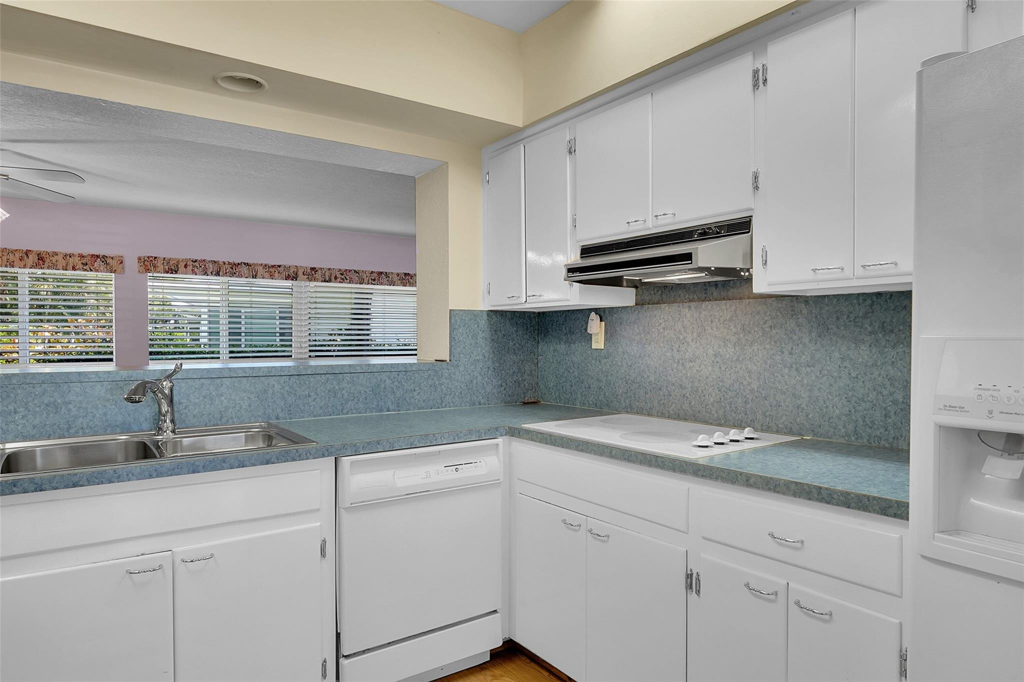 1431 S Ocean Boulevard 74 Property Photo 22