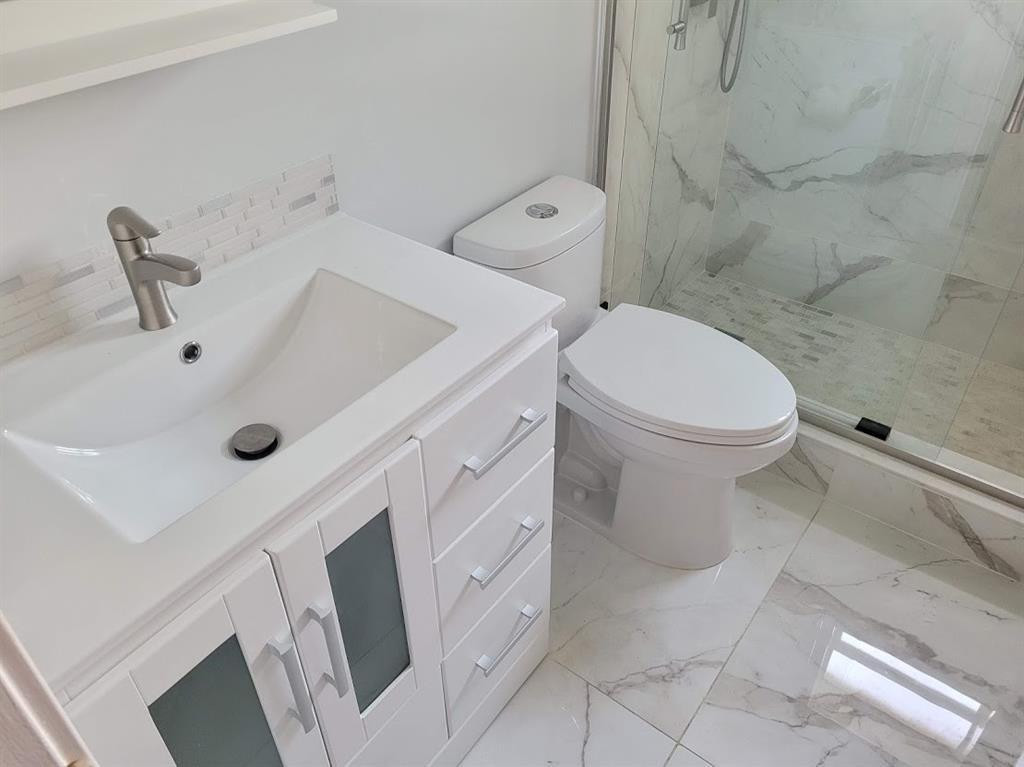 2744 S Carambola Circle 1919 Property Photo 10