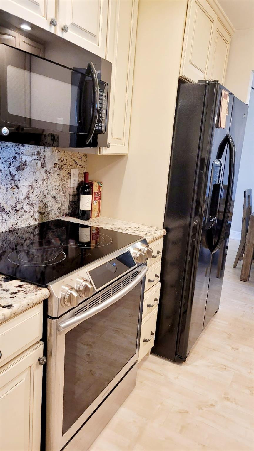 1009 N Ocean Boulevard N 503 Property Photo 15