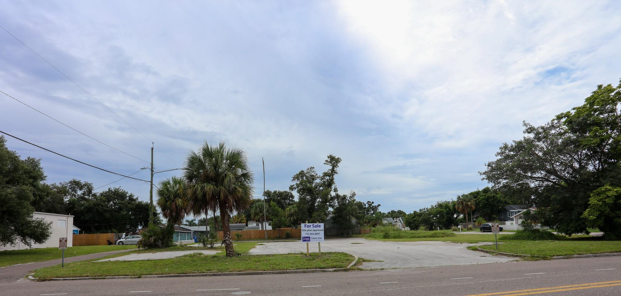 N 17th Street