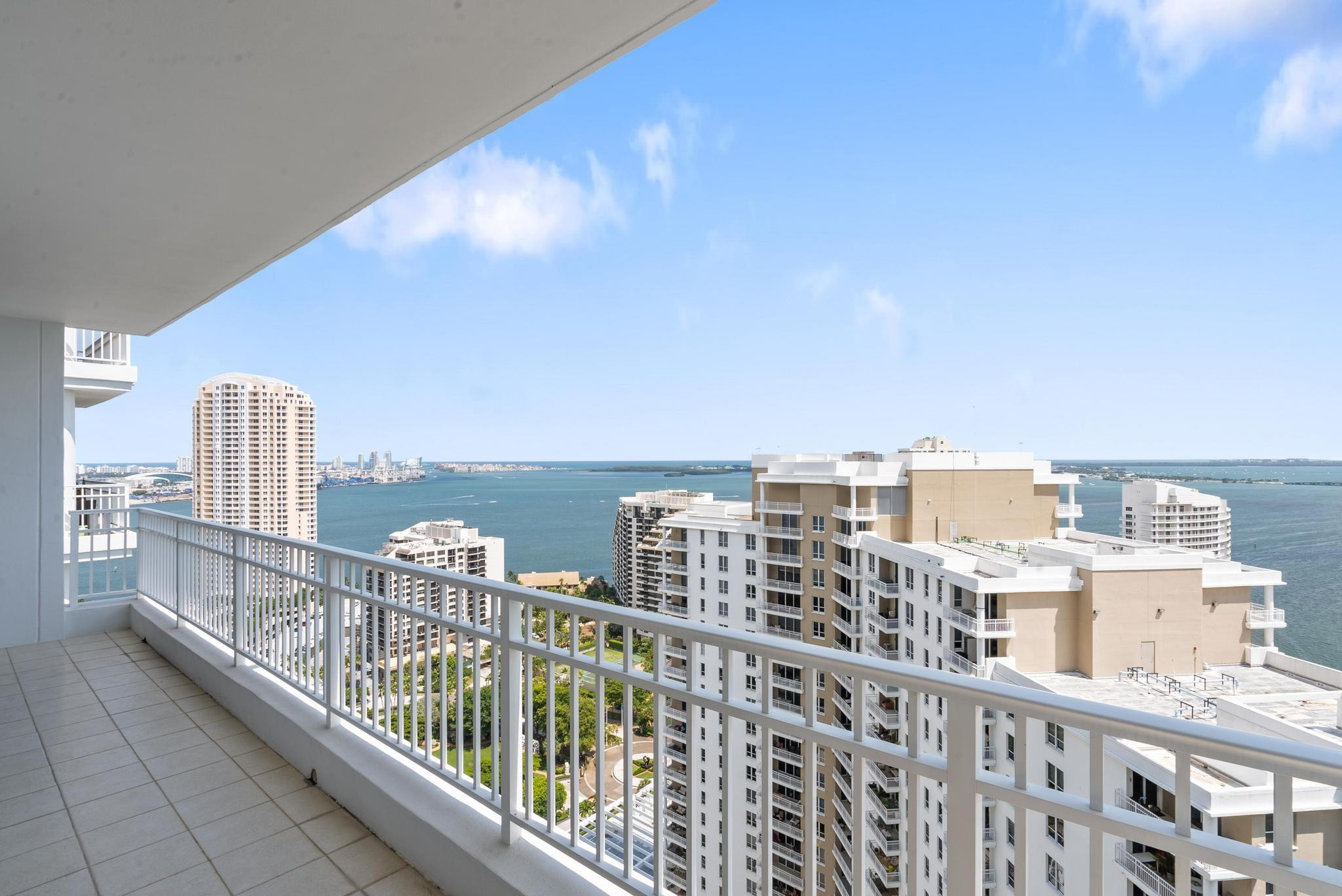 801 Brickell Key Boulevard 2903 Property Photo 2