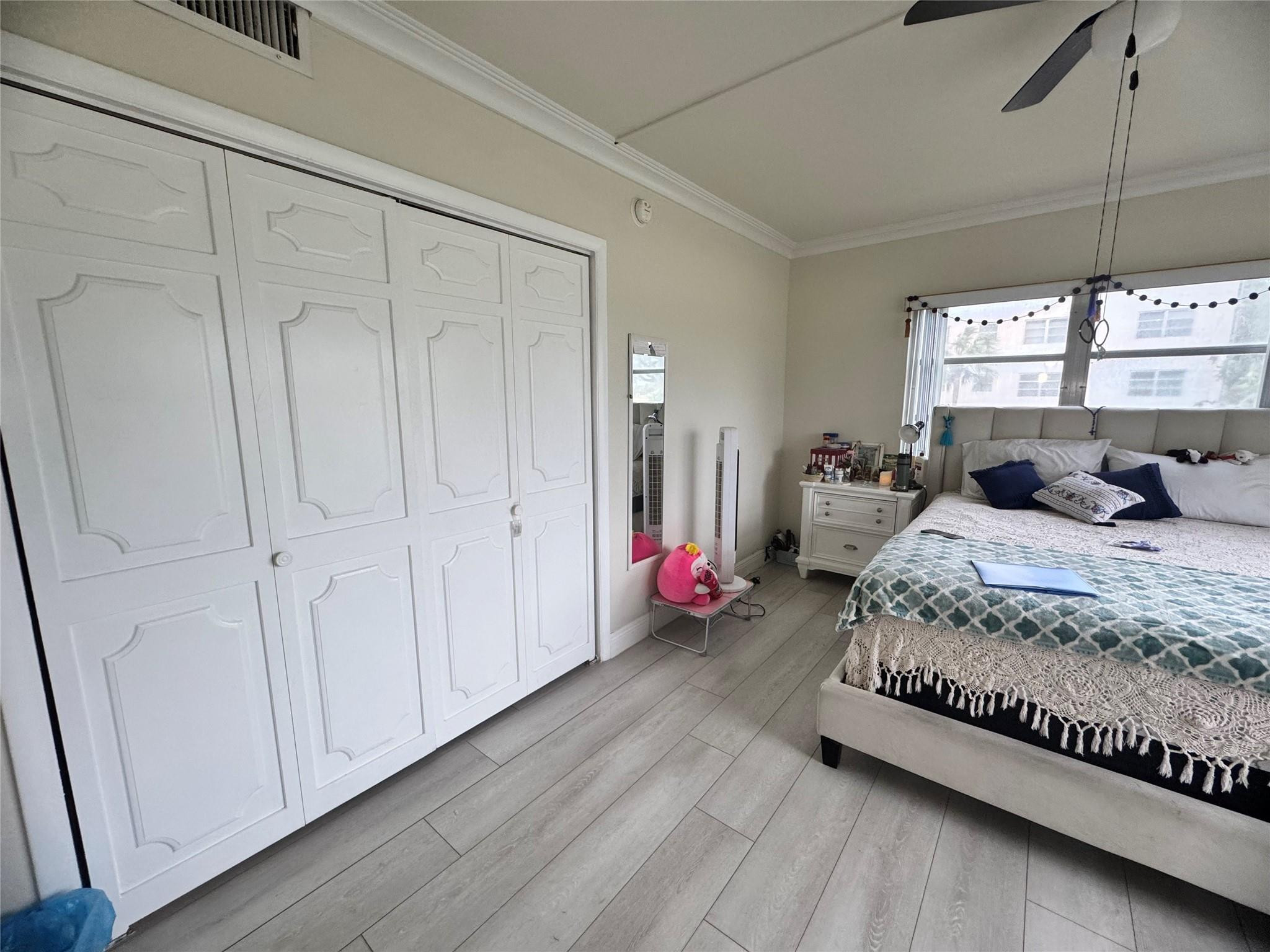 2850 N Palm Aire Drive 207 Property Photo 16