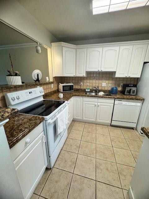 2850 N Palm Aire Drive 207 Property Photo 19