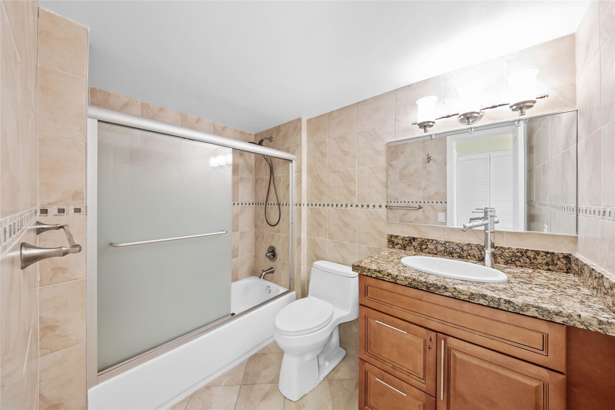 1849 S Ocean Drive 711 Property Photo 17