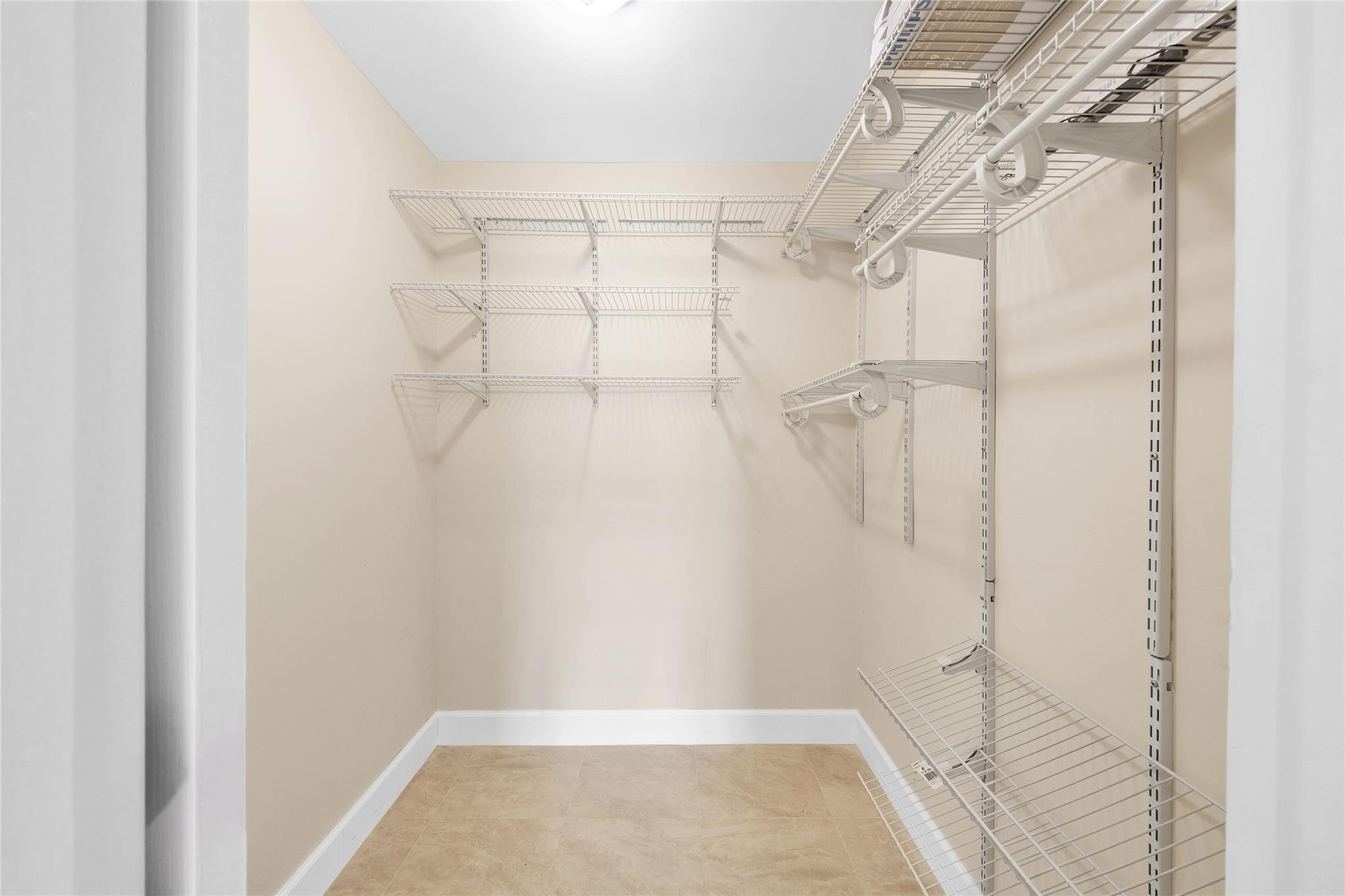 1849 S Ocean Drive 711 Property Photo 18