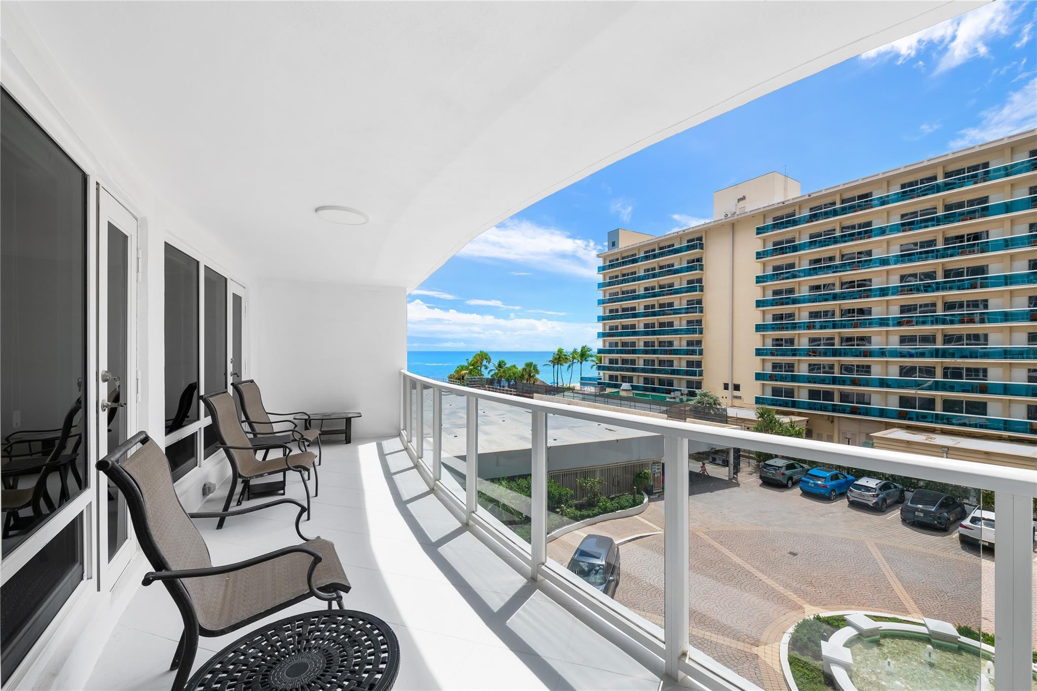 4100 Galt Ocean Drive 304 Property Photo 2