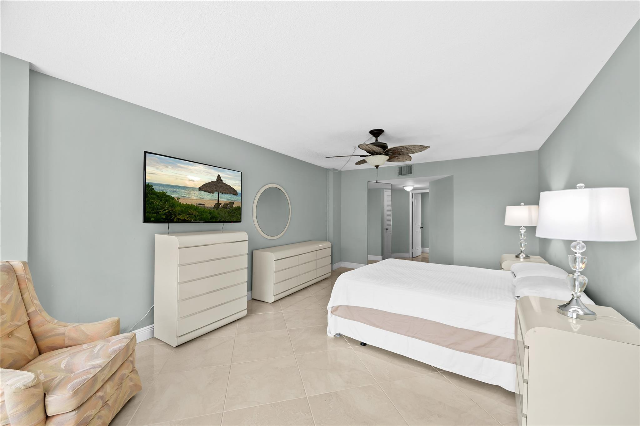 4100 Galt Ocean Drive 304 Property Photo 23
