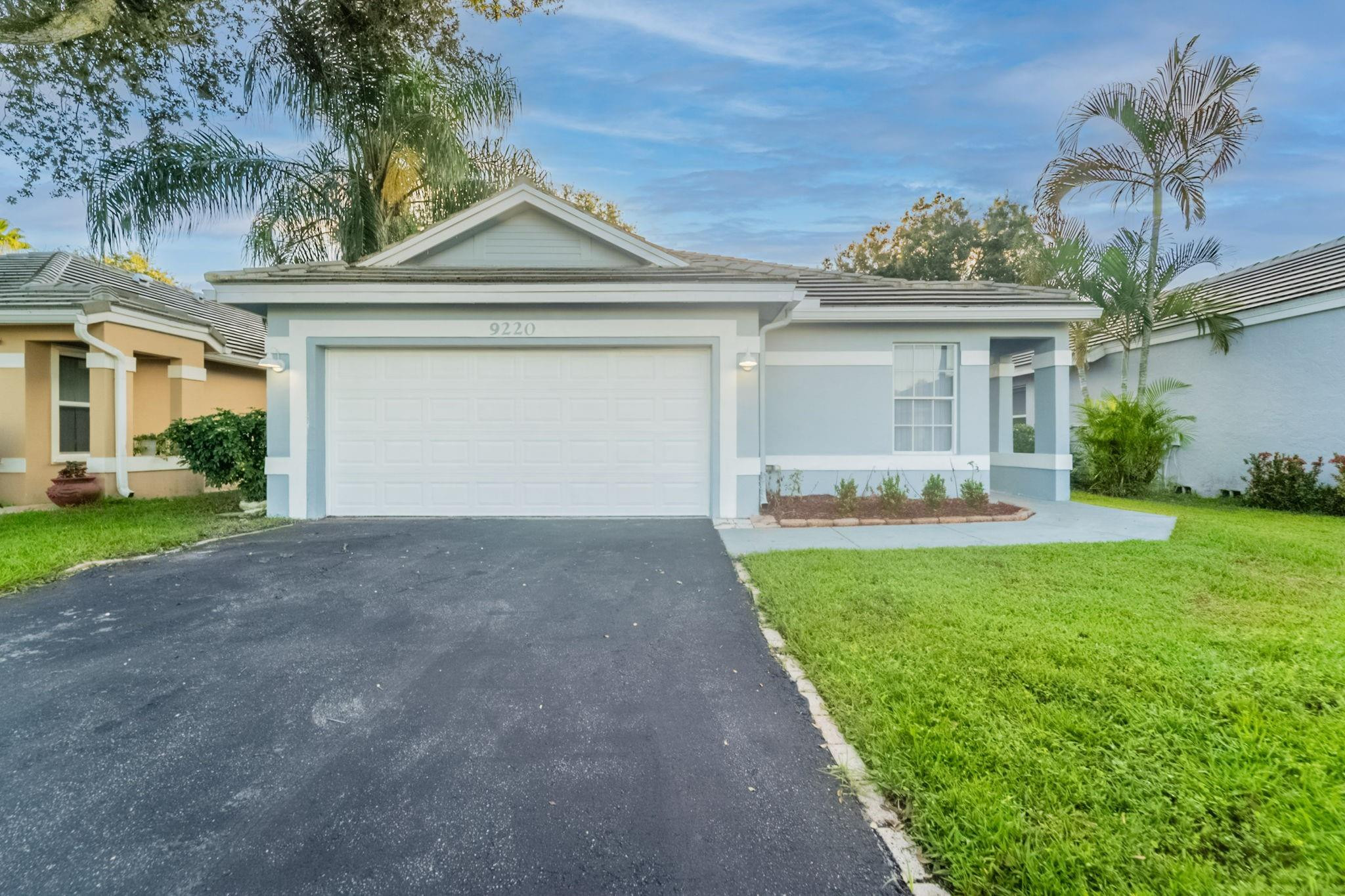 9220 Arborwood Circle Property Photo 1