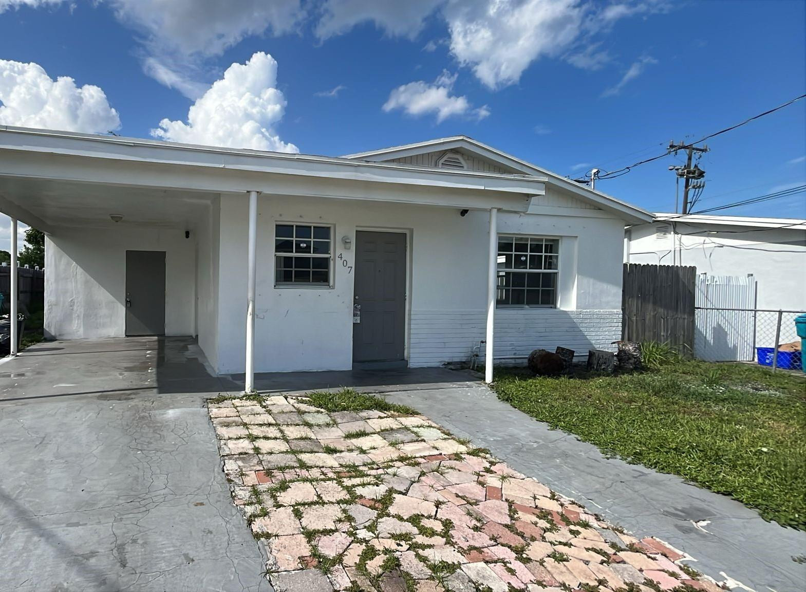 407 Nw 13th Avenue Property Photo 1