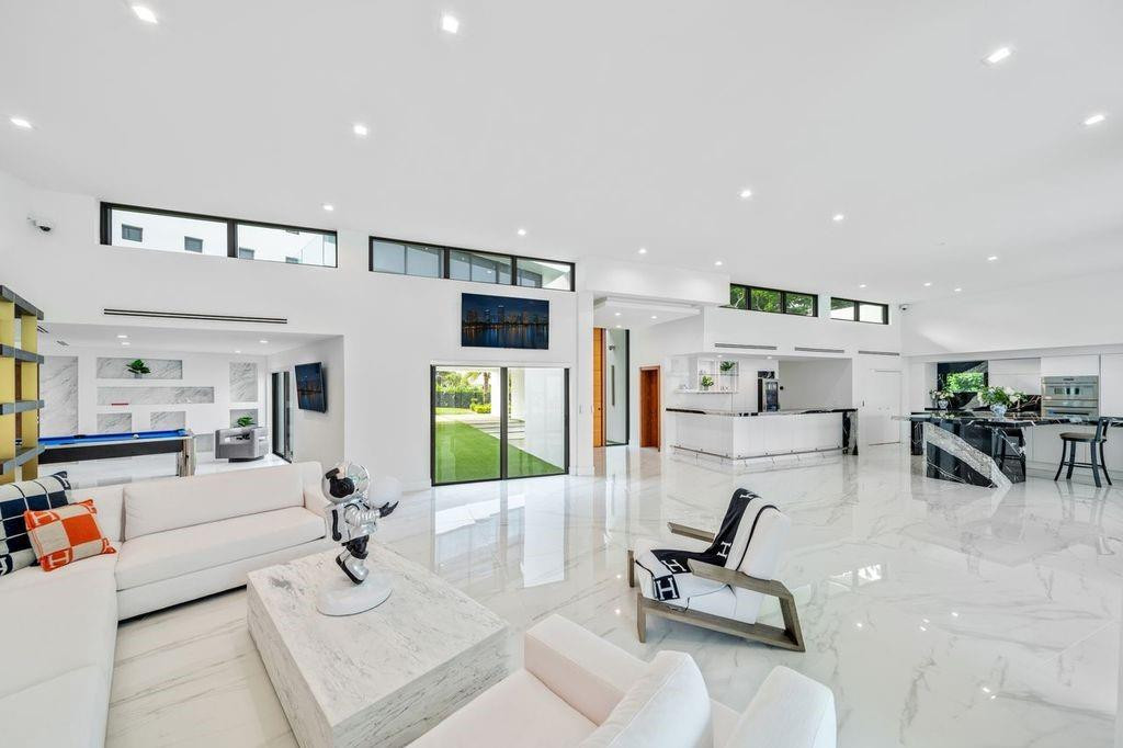 19 Gatehouse Road Property Photo 11