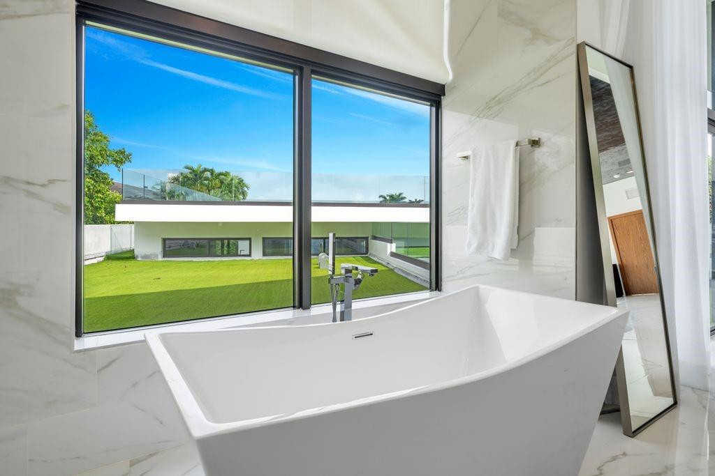 19 Gatehouse Road Property Photo 32