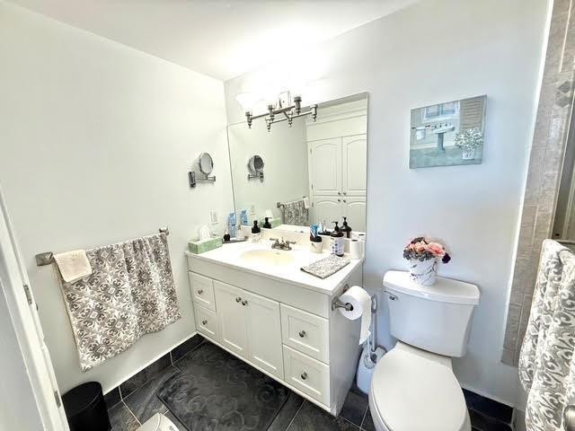4330 Hillcrest Drive 904 Property Photo 11