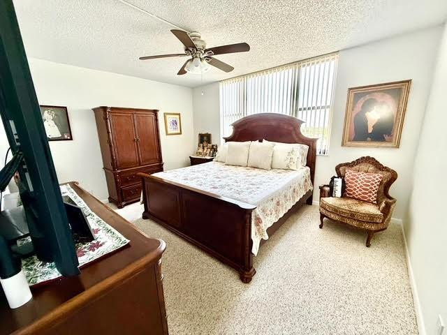 4330 Hillcrest Drive 904 Property Photo 15