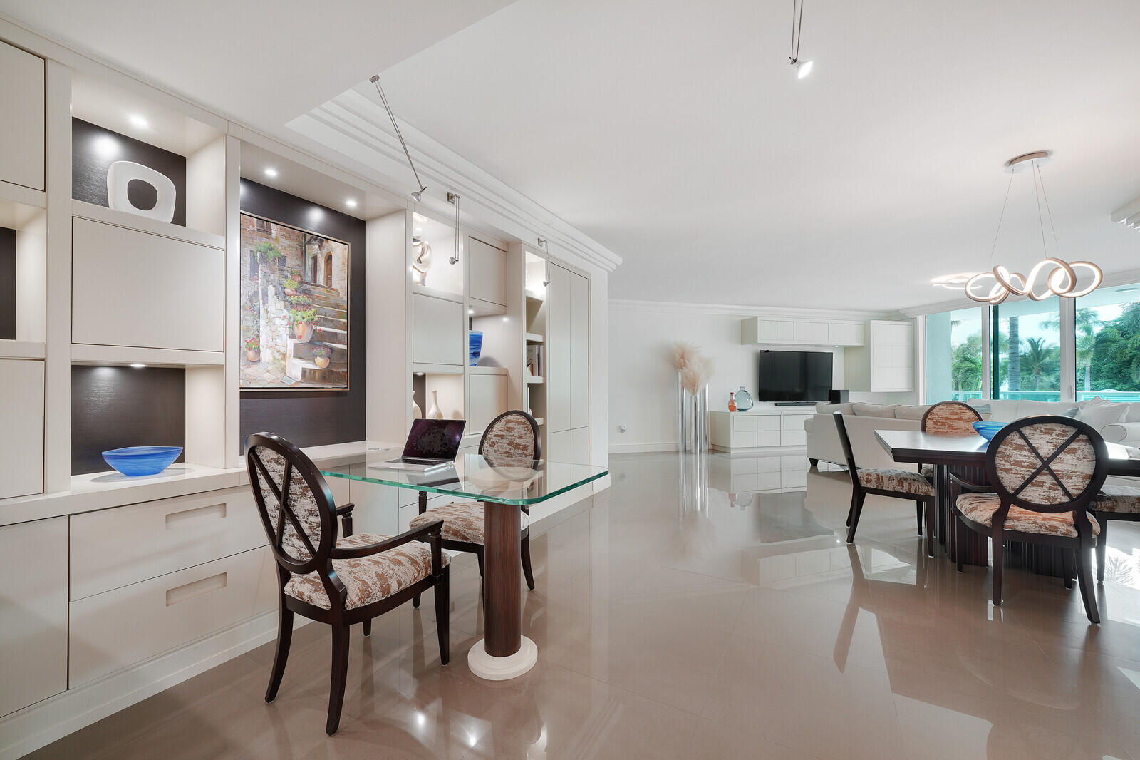 550 SE Mizner Boulevard B209 Property Photo 1
