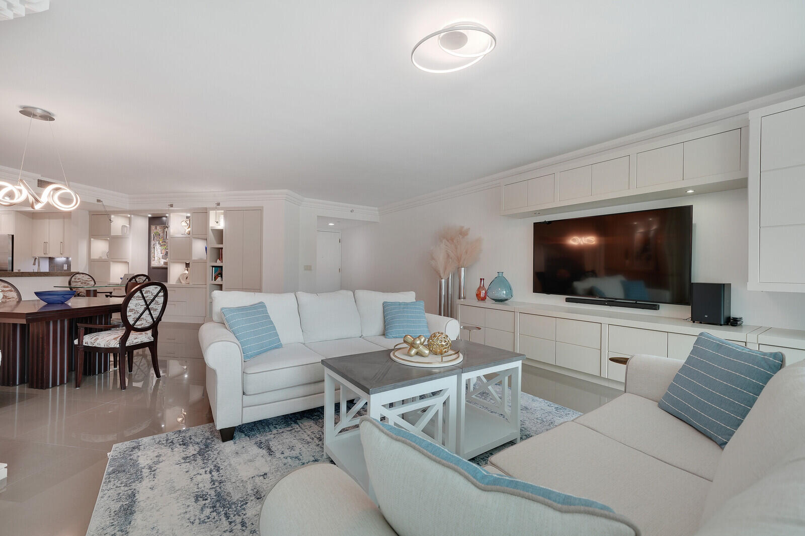 550 Se Mizner Boulevard B209 Property Photo 6