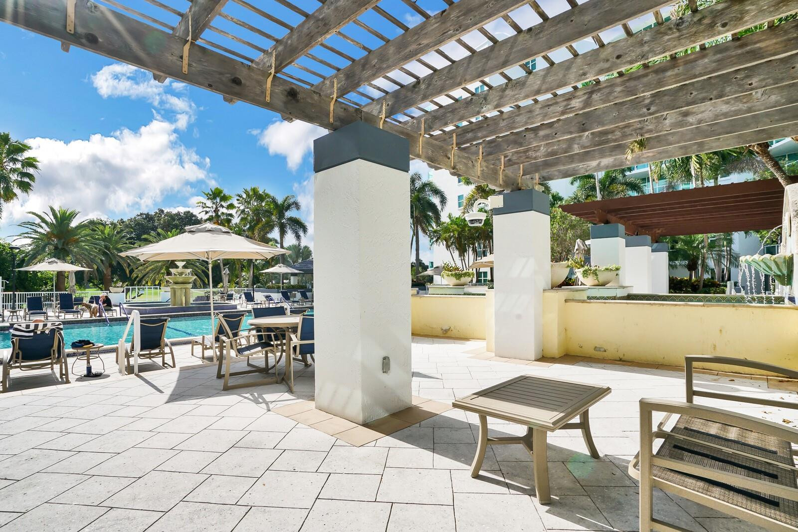 550 Se Mizner Boulevard B209 Property Photo 50