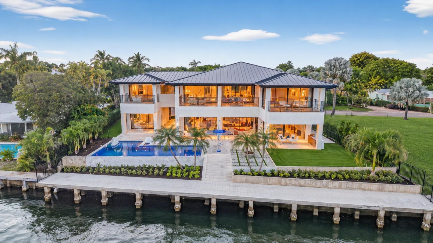 1918 Intracoastal Drive Property Photo 1