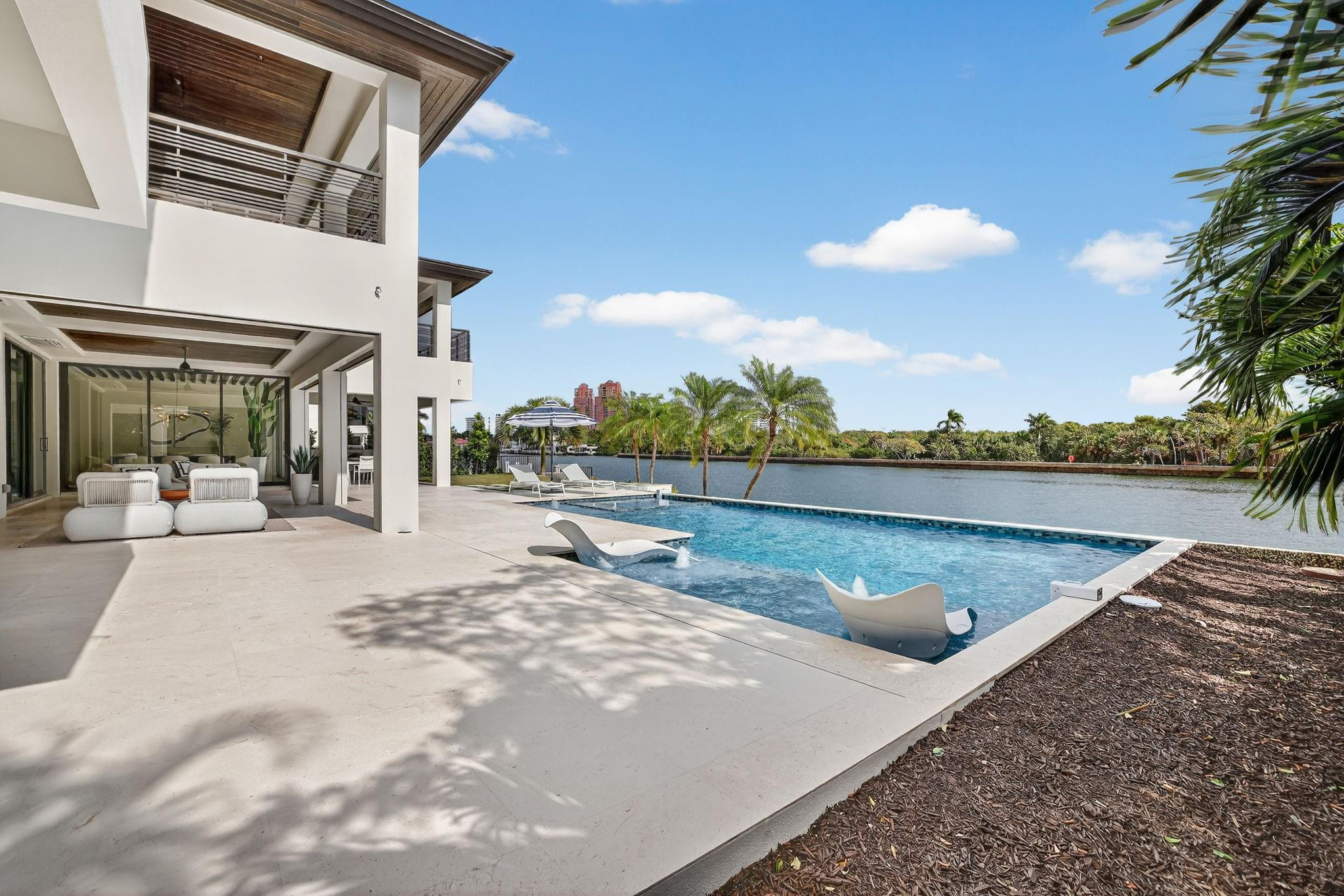 1918 Intracoastal Drive Property Photo 84