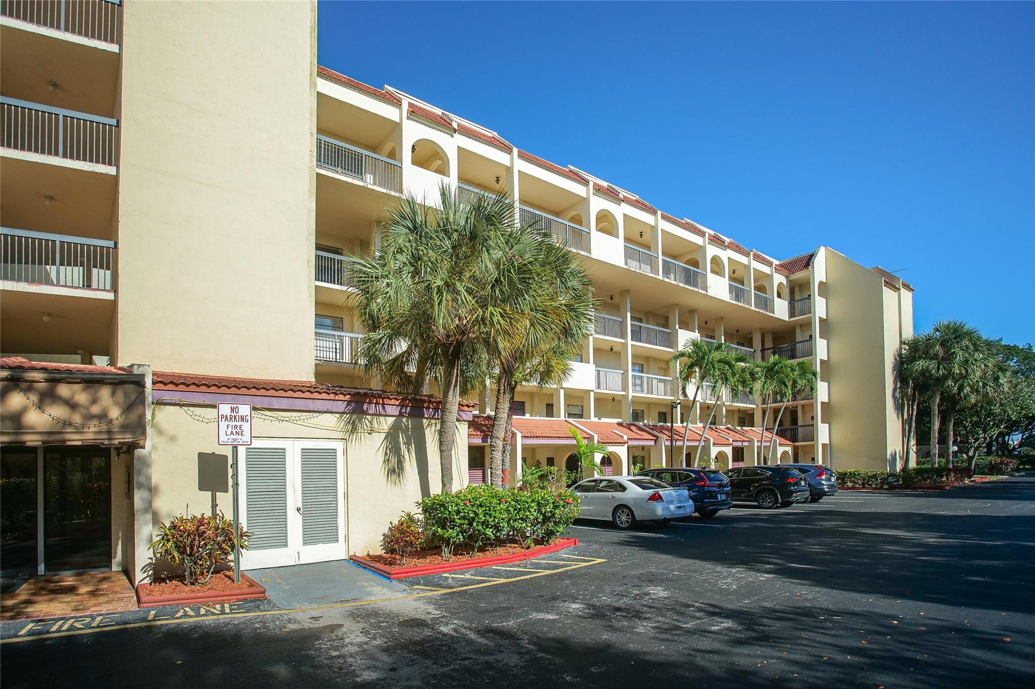 3650 Environ Boulevard 401 Property Photo 42