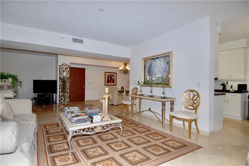 3200 N Ocean Boulevard 406 Property Photo 10