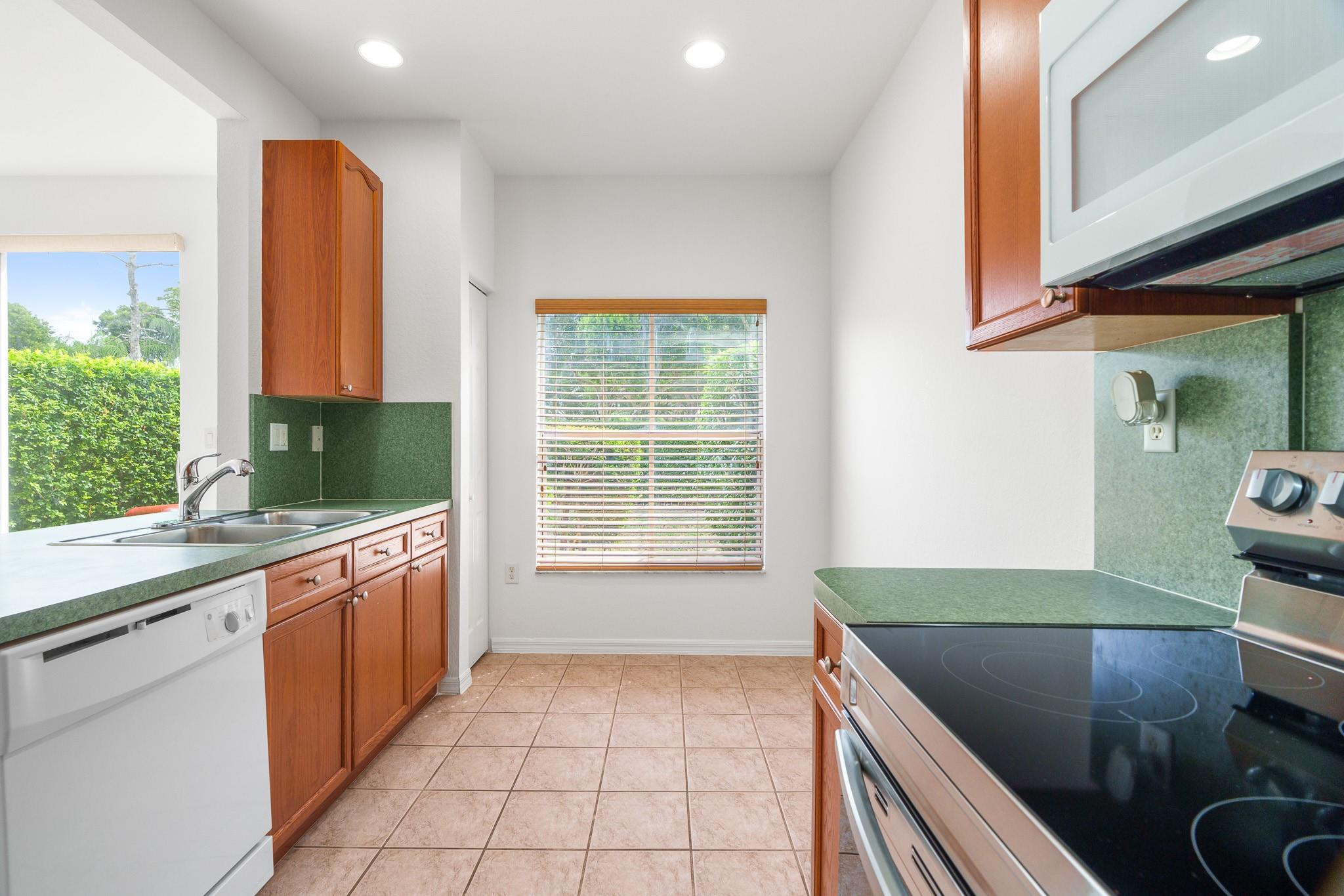 3210 Merrick Terrace 1503 Property Photo 6