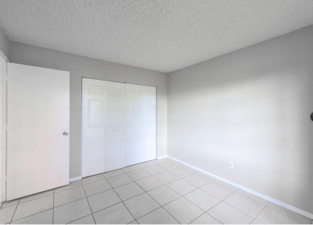 5900 Nw 17th Place 103 Property Photo 15