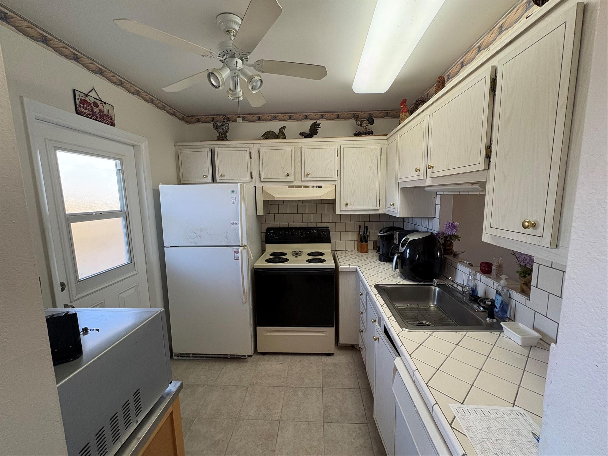 3506 Nw 49th Avenue 604 Property Photo 5