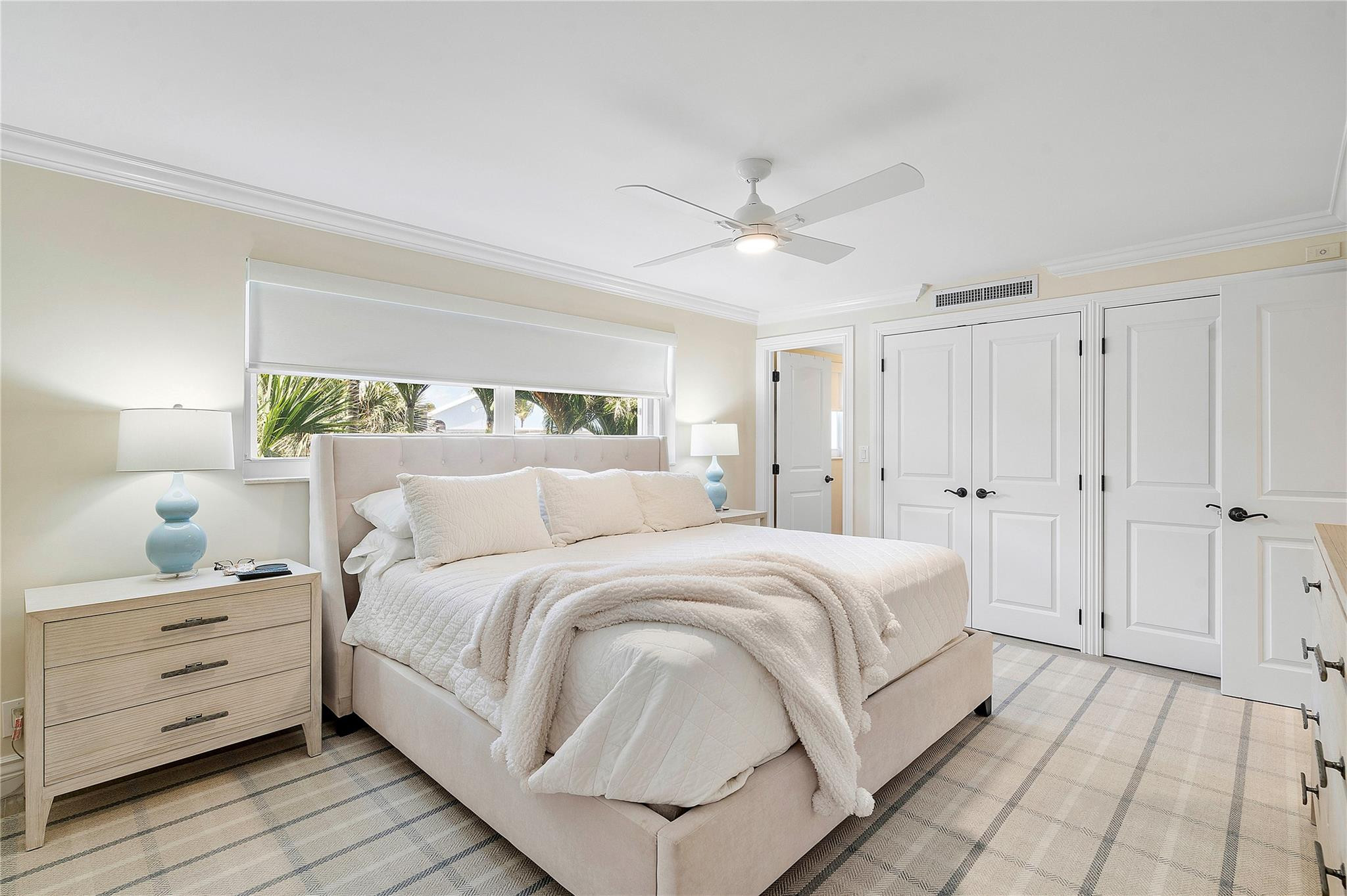 1710 S Ocean Lane 201 Property Photo 15