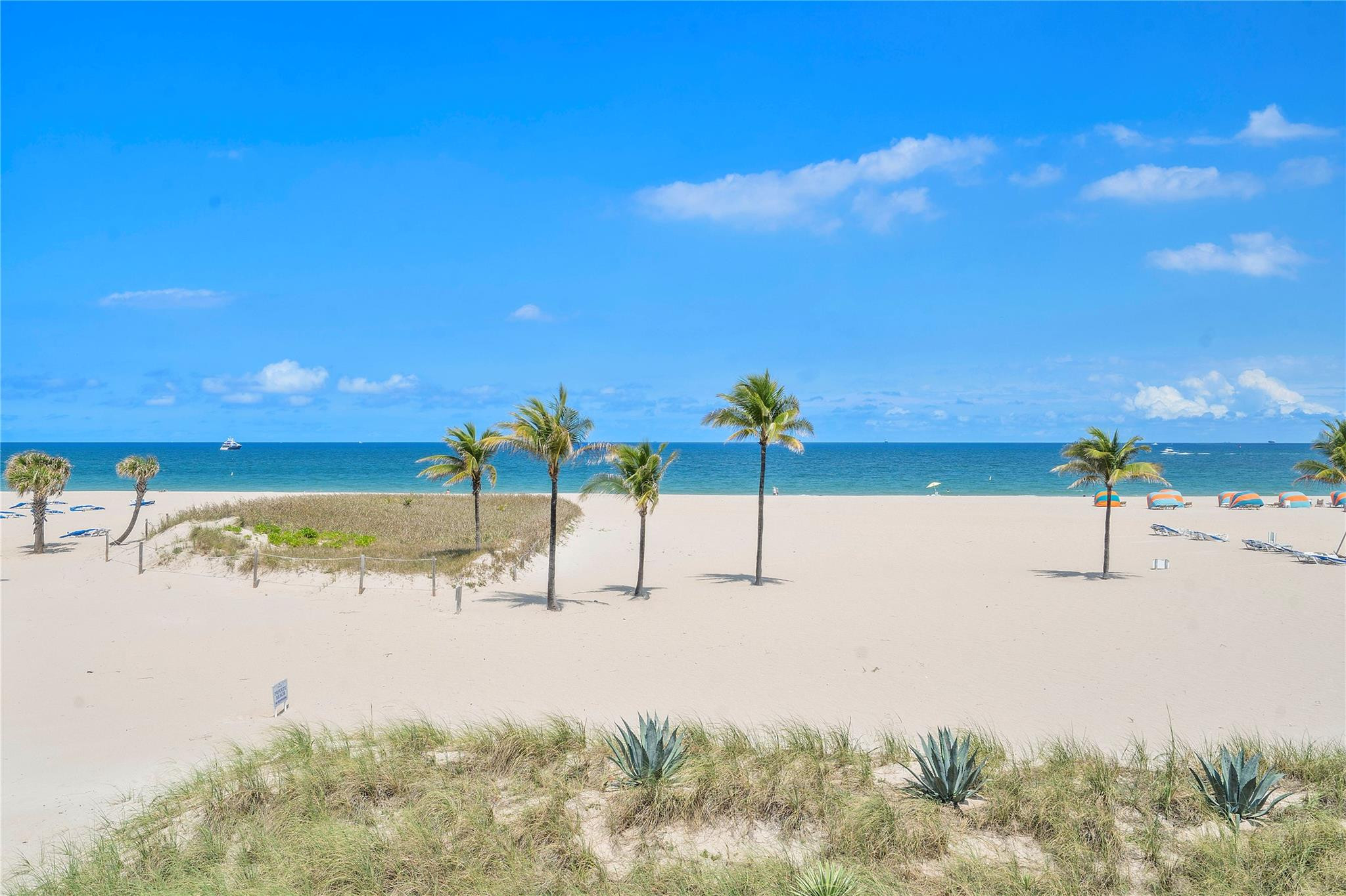 1710 S Ocean Lane 201 Property Photo 21