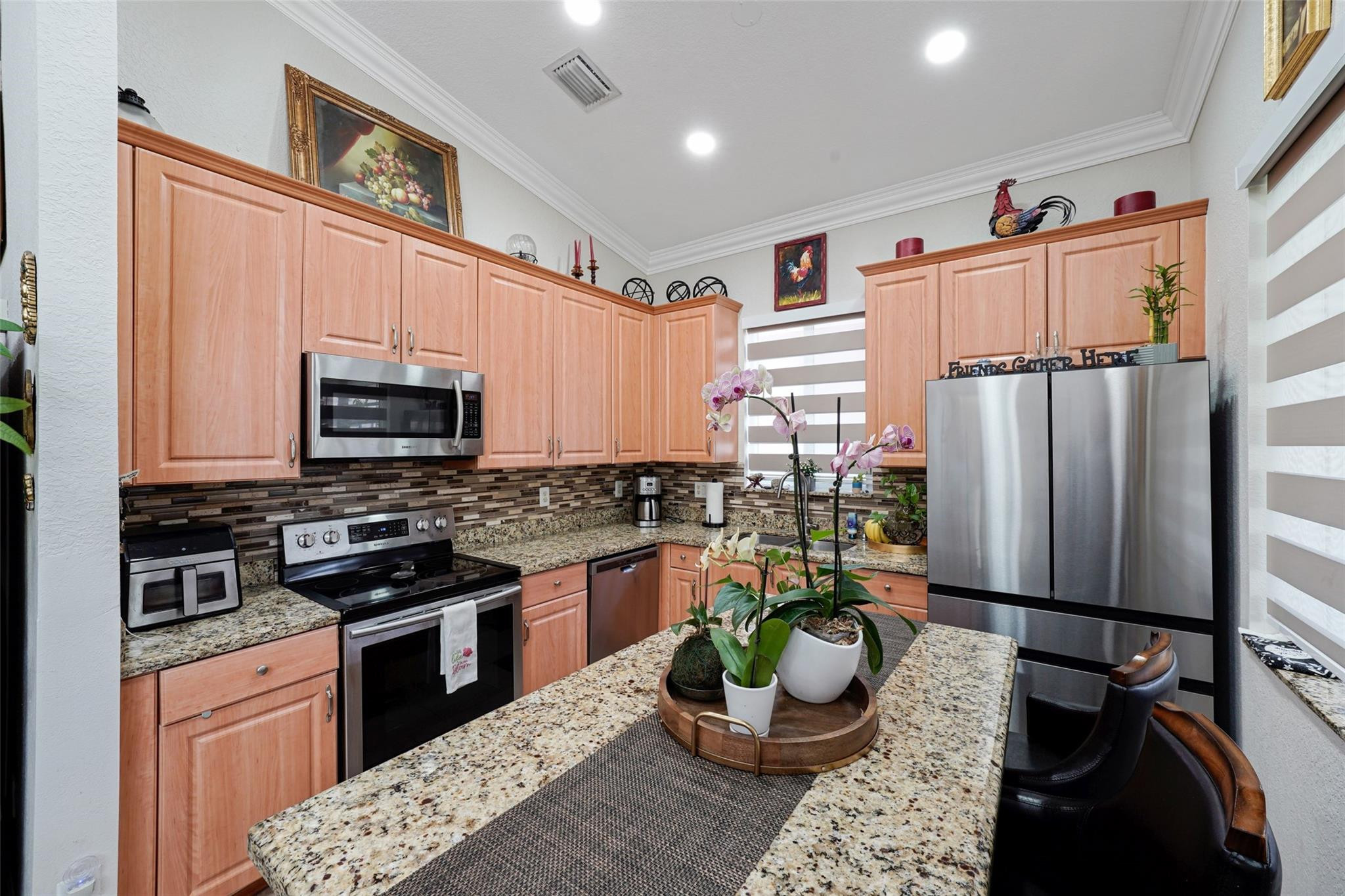 4122 Ne 22nd Street Property Photo 15