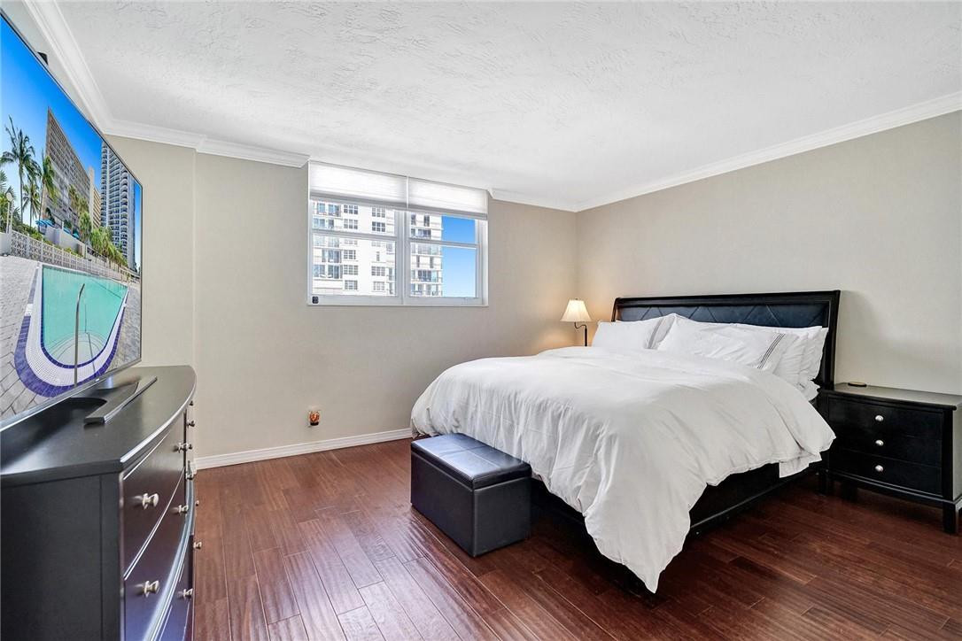 4250 Galt Ocean Drive 9r Property Photo 6