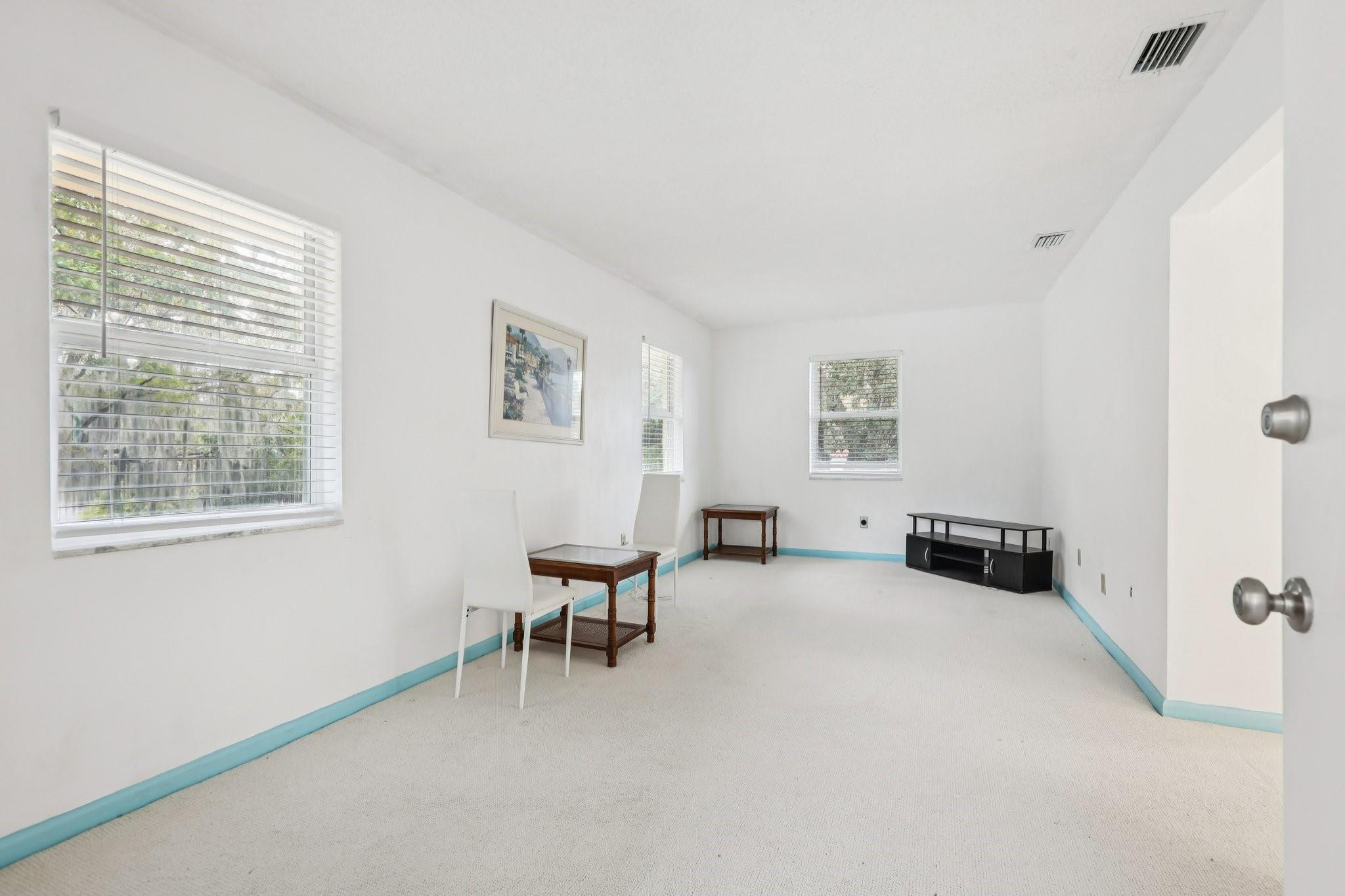 525 Ne 58th Street Property Photo 20