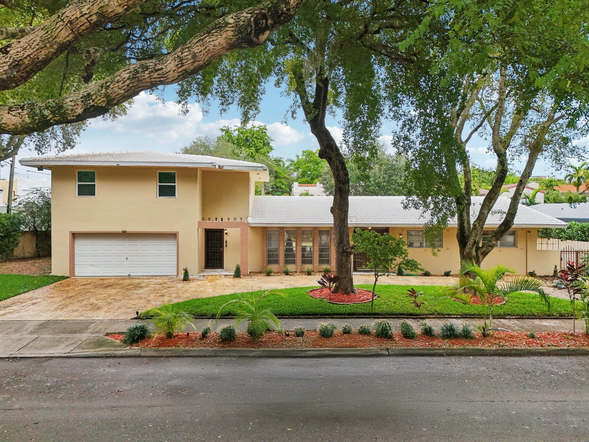 525 Ne 58th Street Property Photo 36