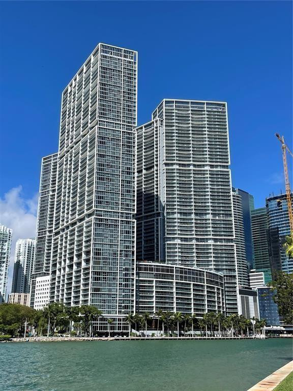465 Brickell Avenue 2706 Property Photo 11
