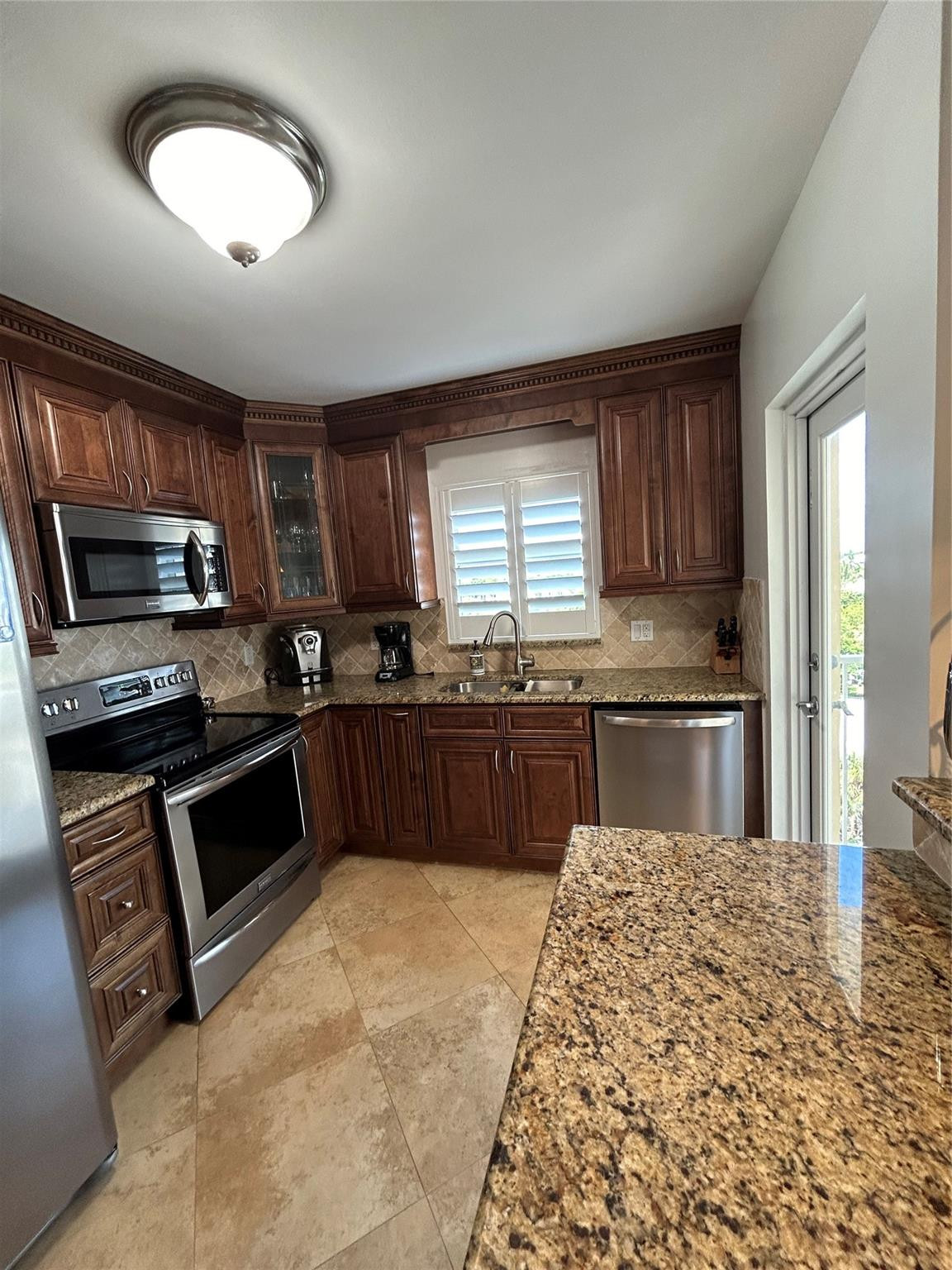 1200 Hibiscus Avenue 702 Property Photo 10