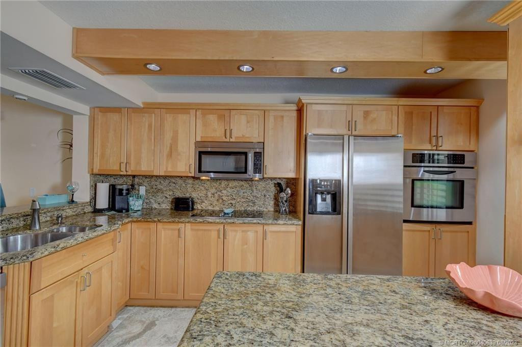 10980 S Ocean Drive 114 Property Photo 3
