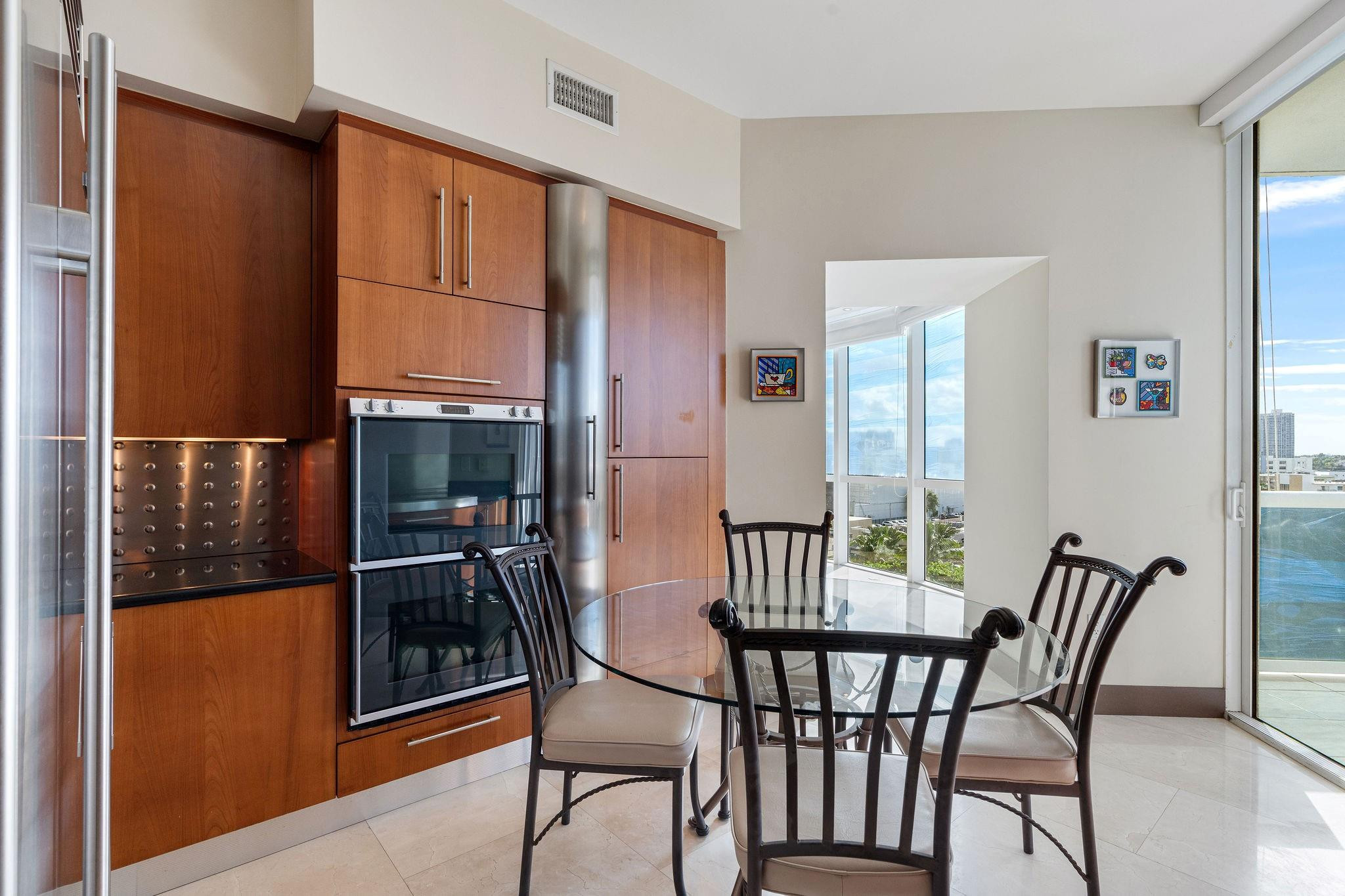 18101 Collins Avenue 801 Property Photo 32