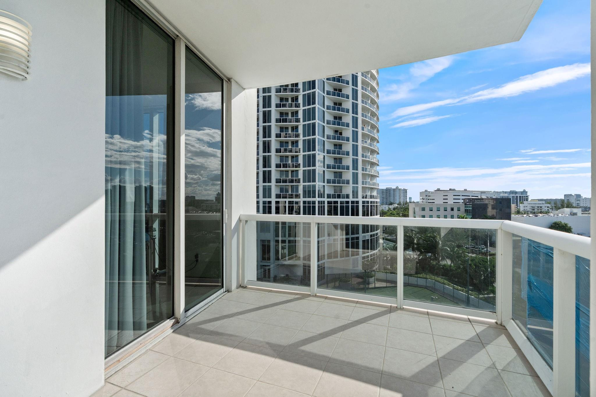 18101 Collins Avenue 801 Property Photo 42
