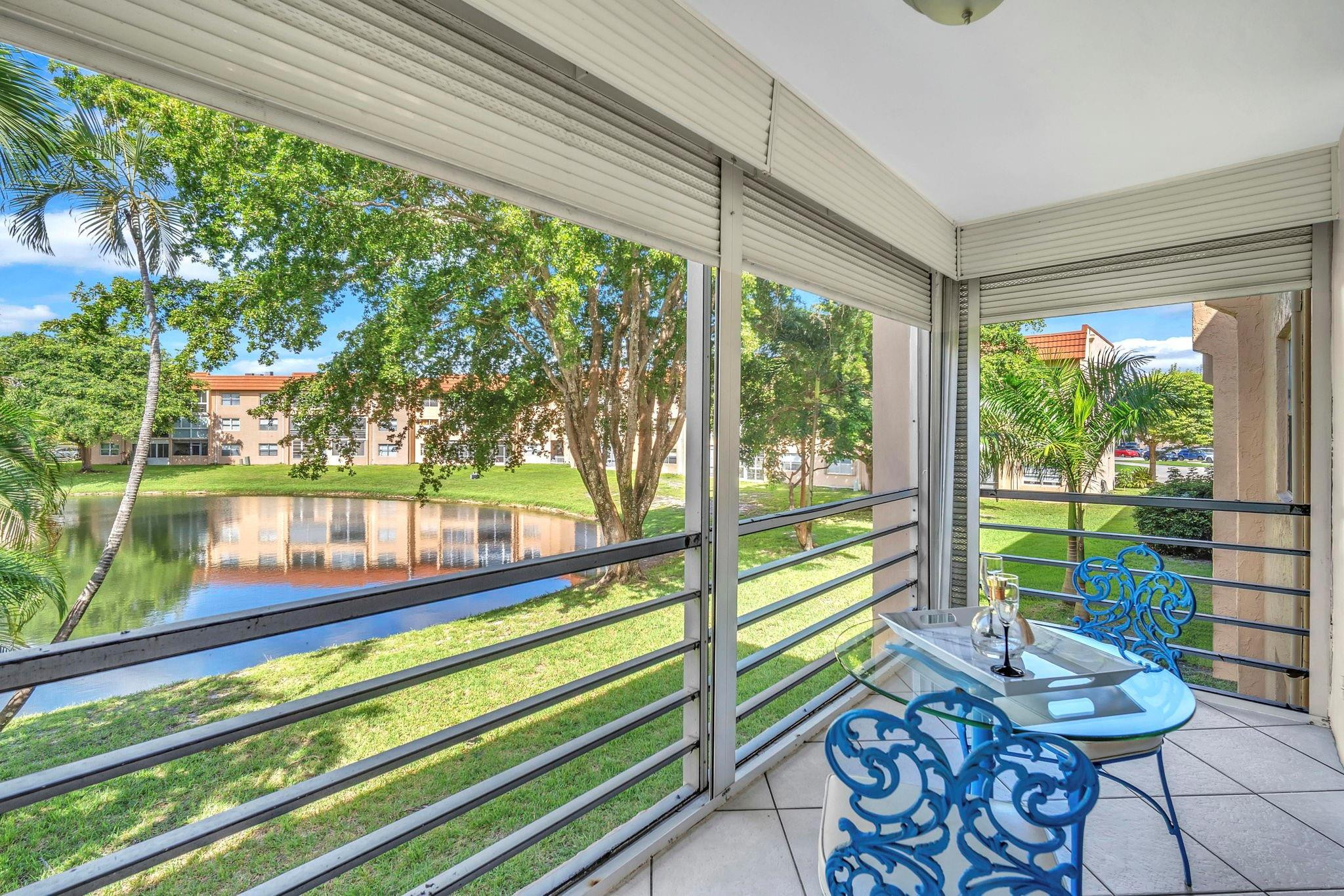 9301 Sunrise Lakes Boulevard 207 Property Photo 5
