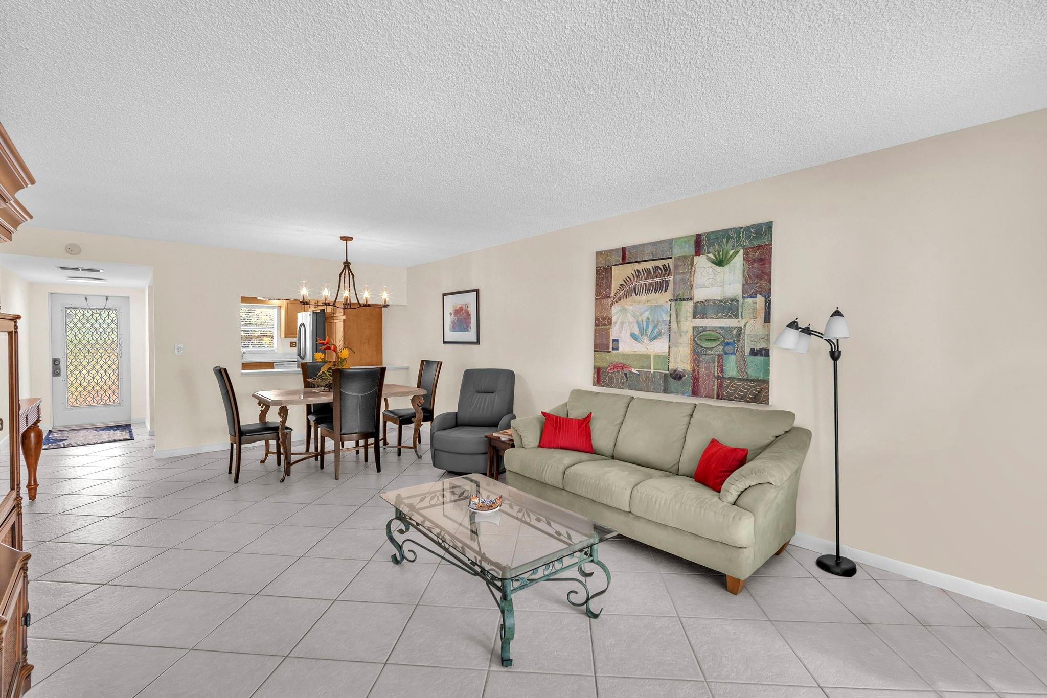 9301 Sunrise Lakes Boulevard 207 Property Photo 15